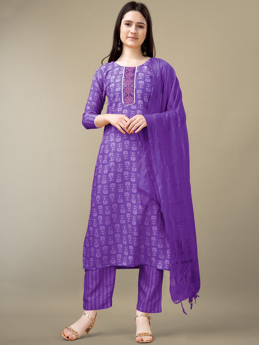 devkison Women Ethnic Motifs Embroidered Regular Kurta Trousers With Dupatta, Purple
devkison Women Ethnic Motifs Embroidered Regular Kurta Trousers With Dupatta, Purple