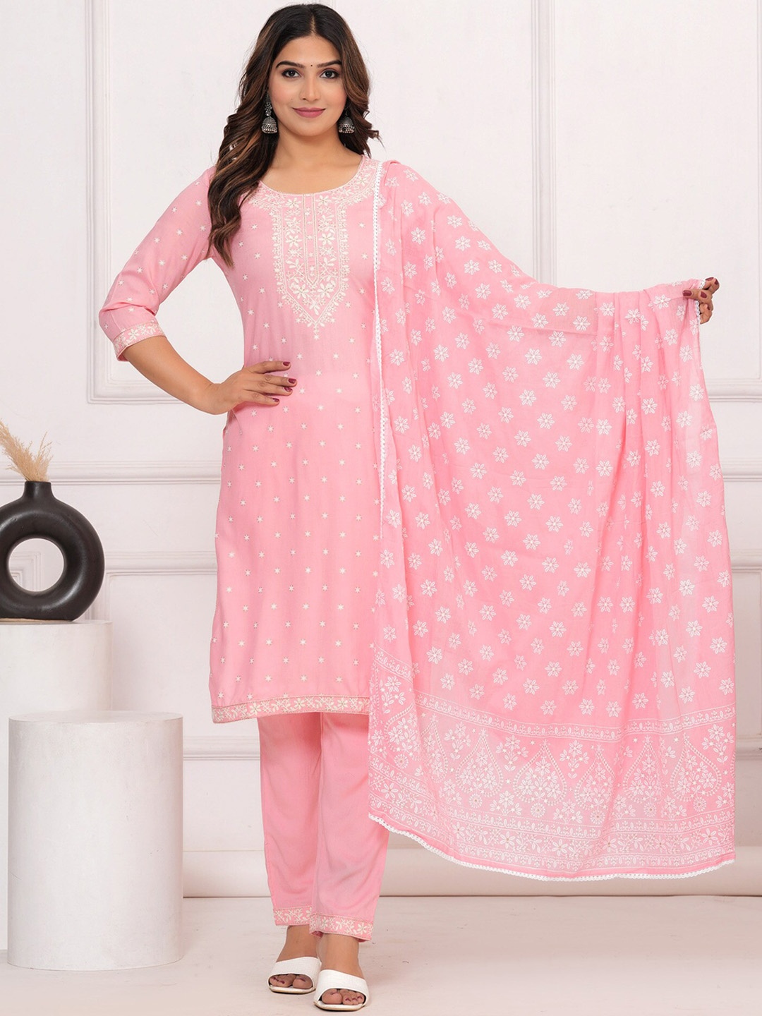 PARUCREATION Women Embroidered Regular Pure Cotton Kurta with Trousers & With Dupatta, Pink
PARUCREATION Women Embroidered Regular Pure Cotton Kurta with Trousers & With Dupatta, Pink