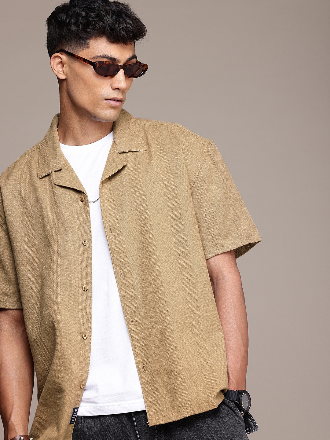 The Roadster Life Co. Relaxed Fit Textured Self Design Cuban Collar Casual Shirt, Brown
The Roadster Life Co. Relaxed Fit Textured Self Design Cuban Collar Casual Shirt, Brown