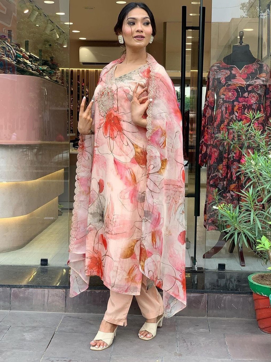 BAESD Floral Printed V-Neck Thread Work Straight Kurta with Trousers & With Dupatta, Peach
BAESD Floral Printed V-Neck Thread Work Straight Kurta with Trousers & With Dupatta, Peach