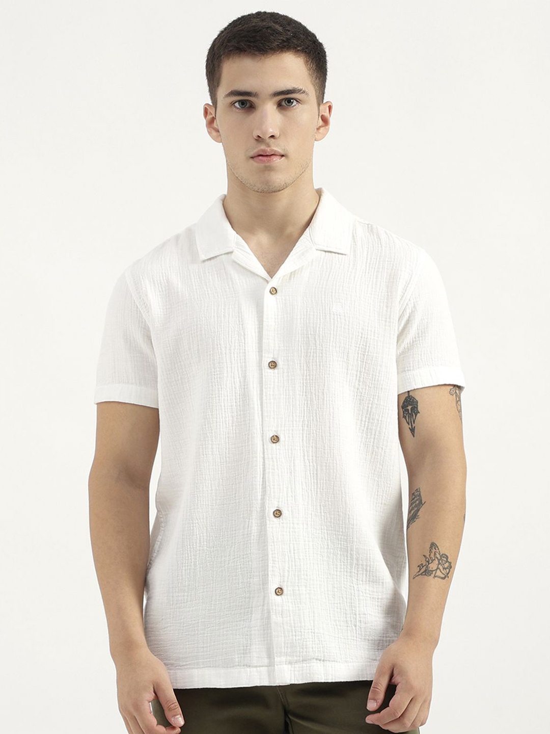 United Colors of Benetton Self Design Textured Cuban Collar Pure Cotton Casual Shirt, White
United Colors of Benetton Self Design Textured Cuban Collar Pure Cotton Casual Shirt, White