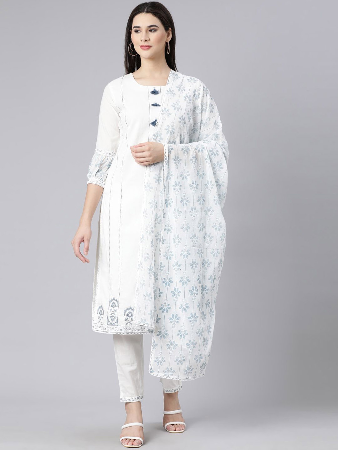 Neerus Women Embroidered Thread Work Cotton Kurta with Trousers & With Dupatta, Blue
Neerus Women Embroidered Thread Work Cotton Kurta with Trousers & With Dupatta, Blue