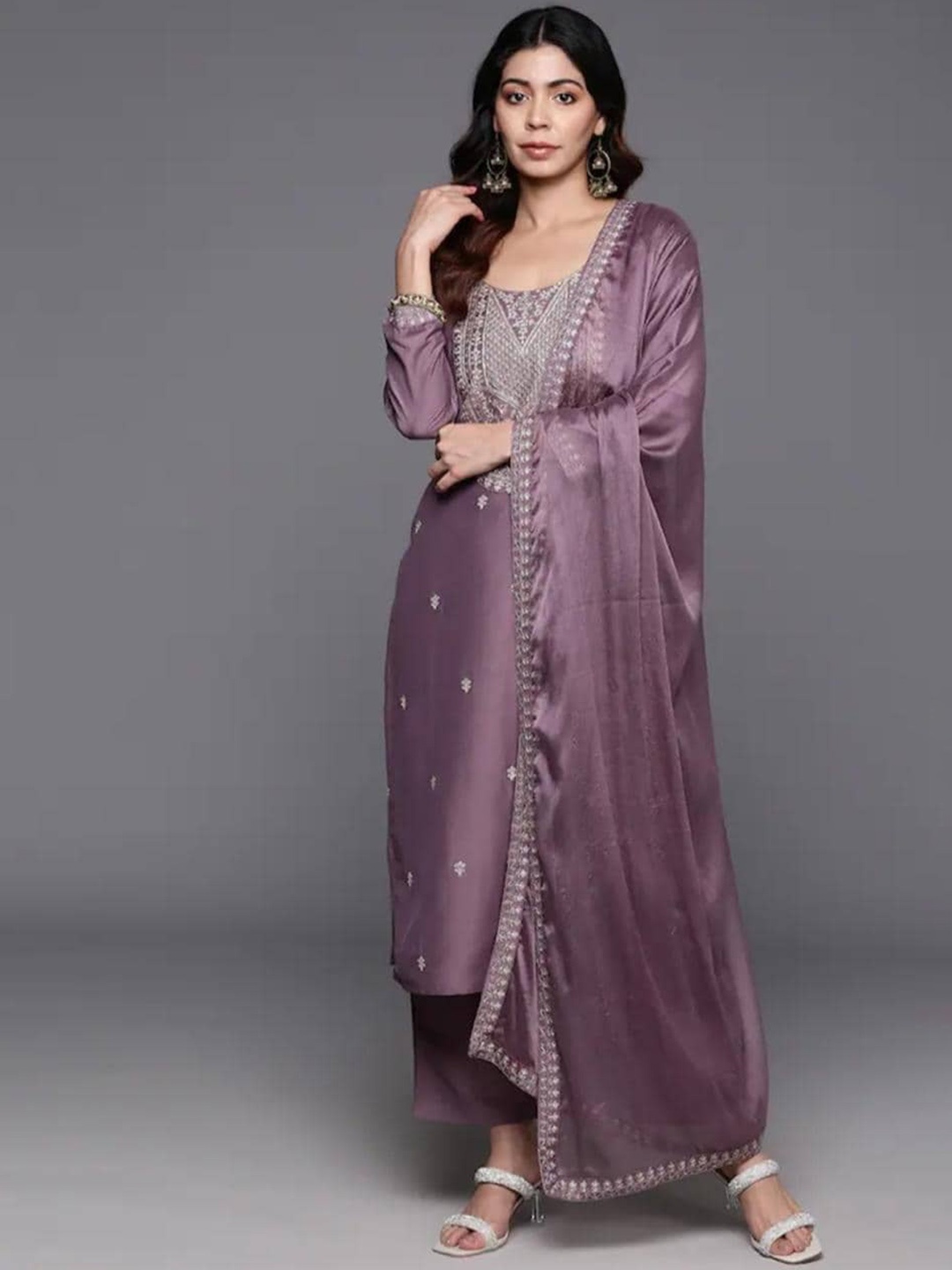 S.K.C Ethnic Motifs Embroidered Thread Work Chanderi Silk Kurta with Trousers & Dupatta, Mauve
S.K.C Ethnic Motifs Embroidered Thread Work Chanderi Silk Kurta with Trousers & Dupatta, Mauve