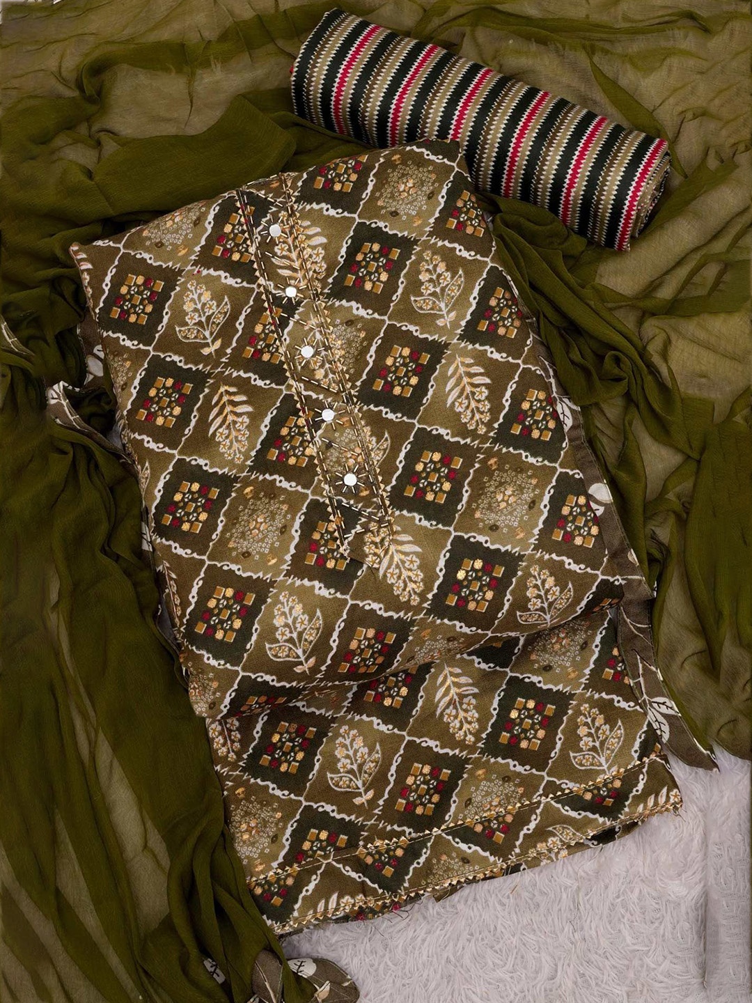 Peachmode Women Ethnic Motifs Printed Beads and Stones Unstitched Dress Material, Green
Peachmode Women Ethnic Motifs Printed Beads and Stones Unstitched Dress Material, Green