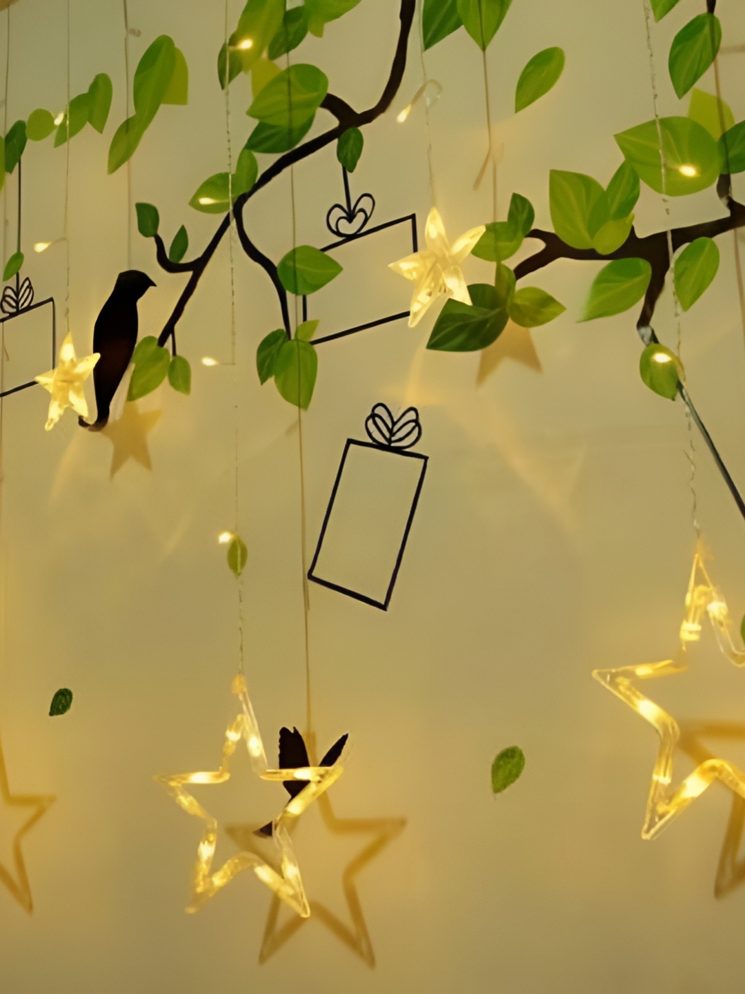 SPARK WORLD Yellow Star Shaped String Lights