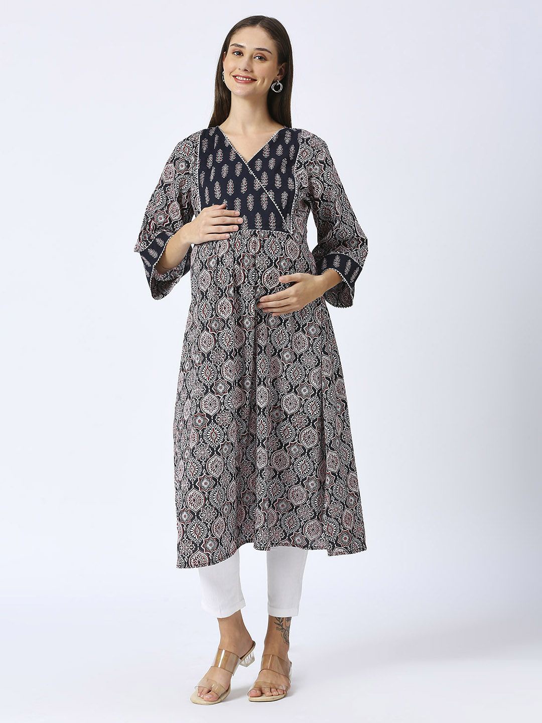 Mom For Sure by Ketki Dalal Ethnic Printed Regular Gotta Patti Maternity A-Line Kurta, Black
Mom For Sure by Ketki Dalal Ethnic Printed Regular Gotta Patti Maternity A-Line Kurta, Black