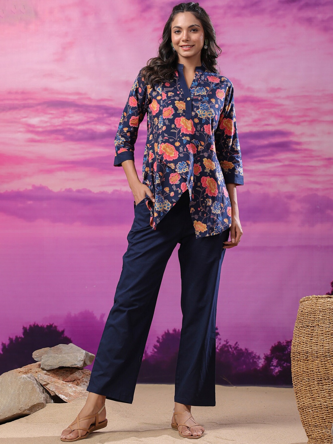 JISORA Navy Blue Floral Printed Mandarin Collar Pure Cotton Top With Trousers
JISORA Navy Blue Floral Printed Mandarin Collar Pure Cotton Top With Trousers
