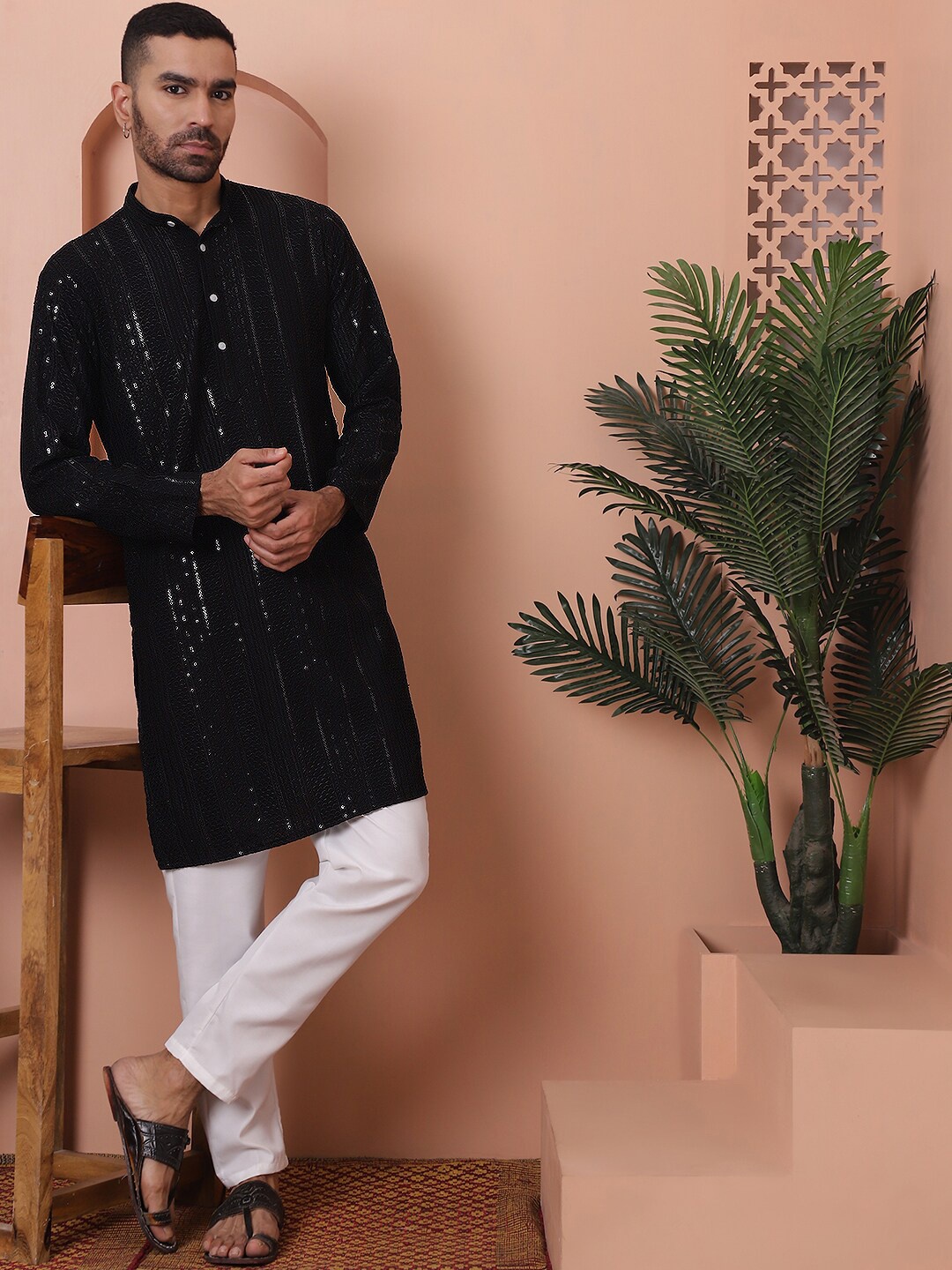 Anouk Black Ethnic Motifs Embroidered Sequinned Band Collar Straight Kurta With Pyjamas
Anouk Black Ethnic Motifs Embroidered Sequinned Band Collar Straight Kurta With Pyjamas