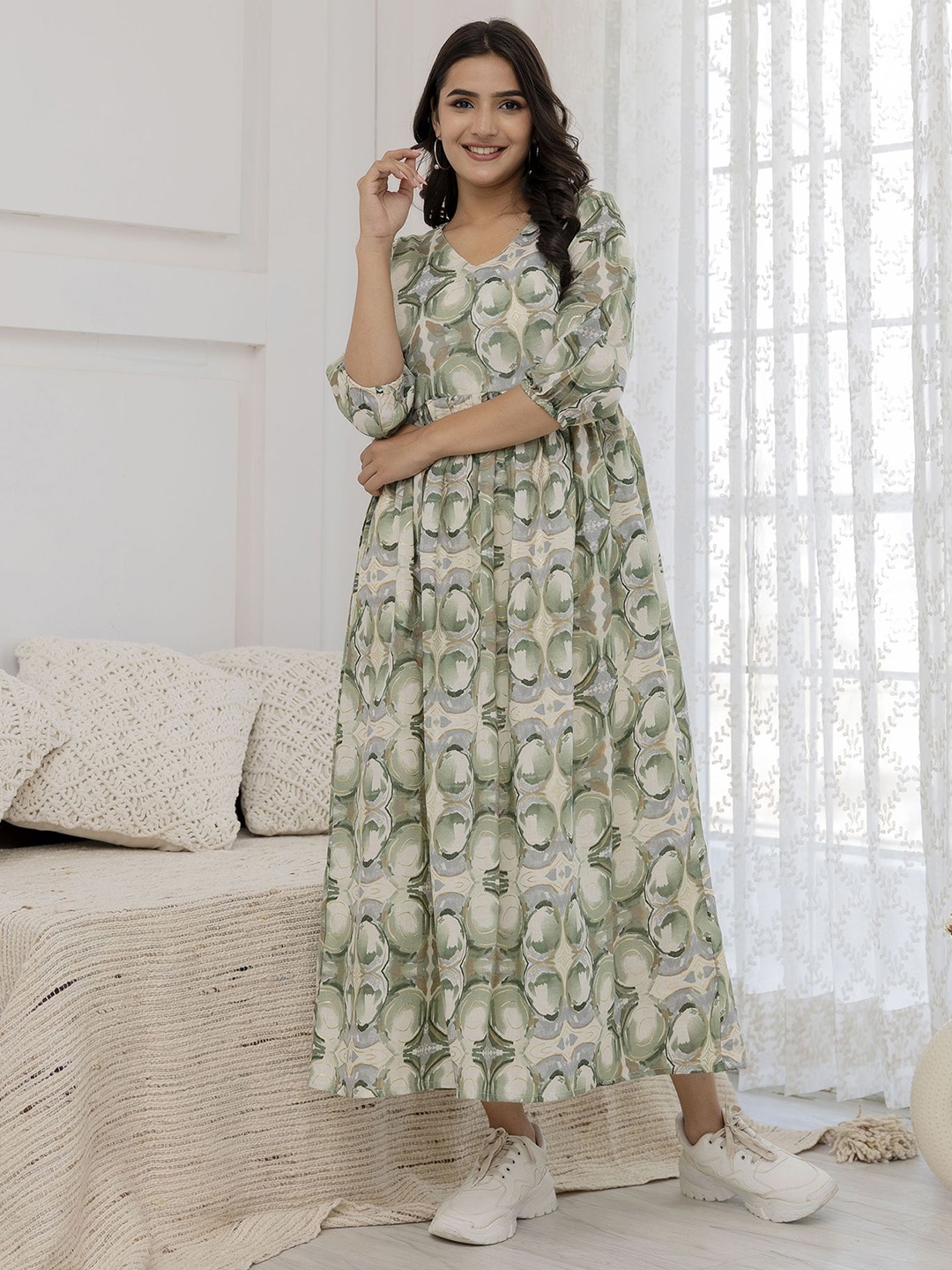 Nayo Geometric Printed V-Neck Gathered or Pleated Cotton A-Line Maxi Dress, Green
Nayo Geometric Printed V-Neck Gathered or Pleated Cotton A-Line Maxi Dress, Green