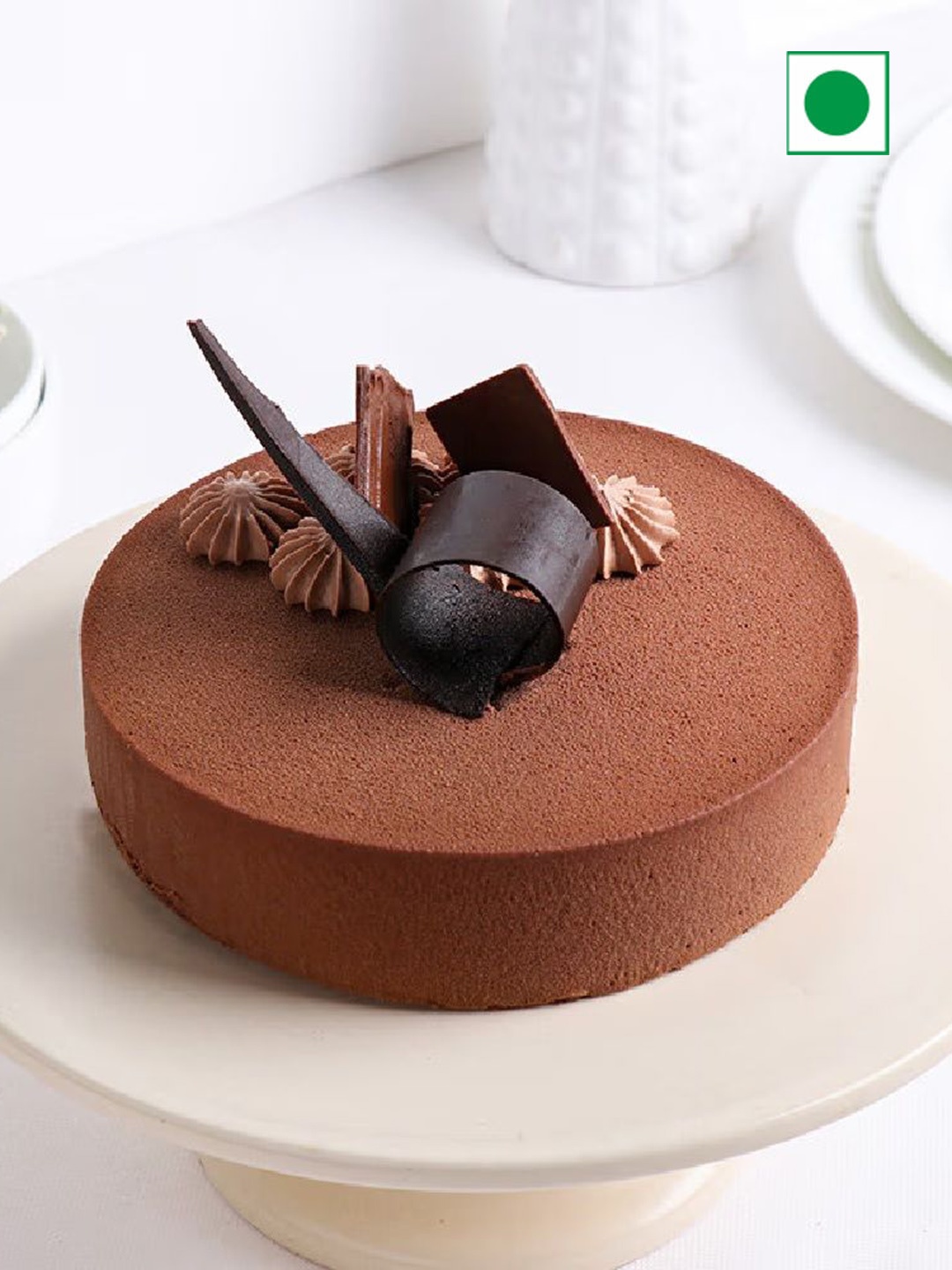 Floweraura SIrresistible Belgian Chocolate Flavour Eggless Round Shpae Cake 500 g, Brown
Floweraura SIrresistible Belgian Chocolate Flavour Eggless Round Shpae Cake 500 g, Brown