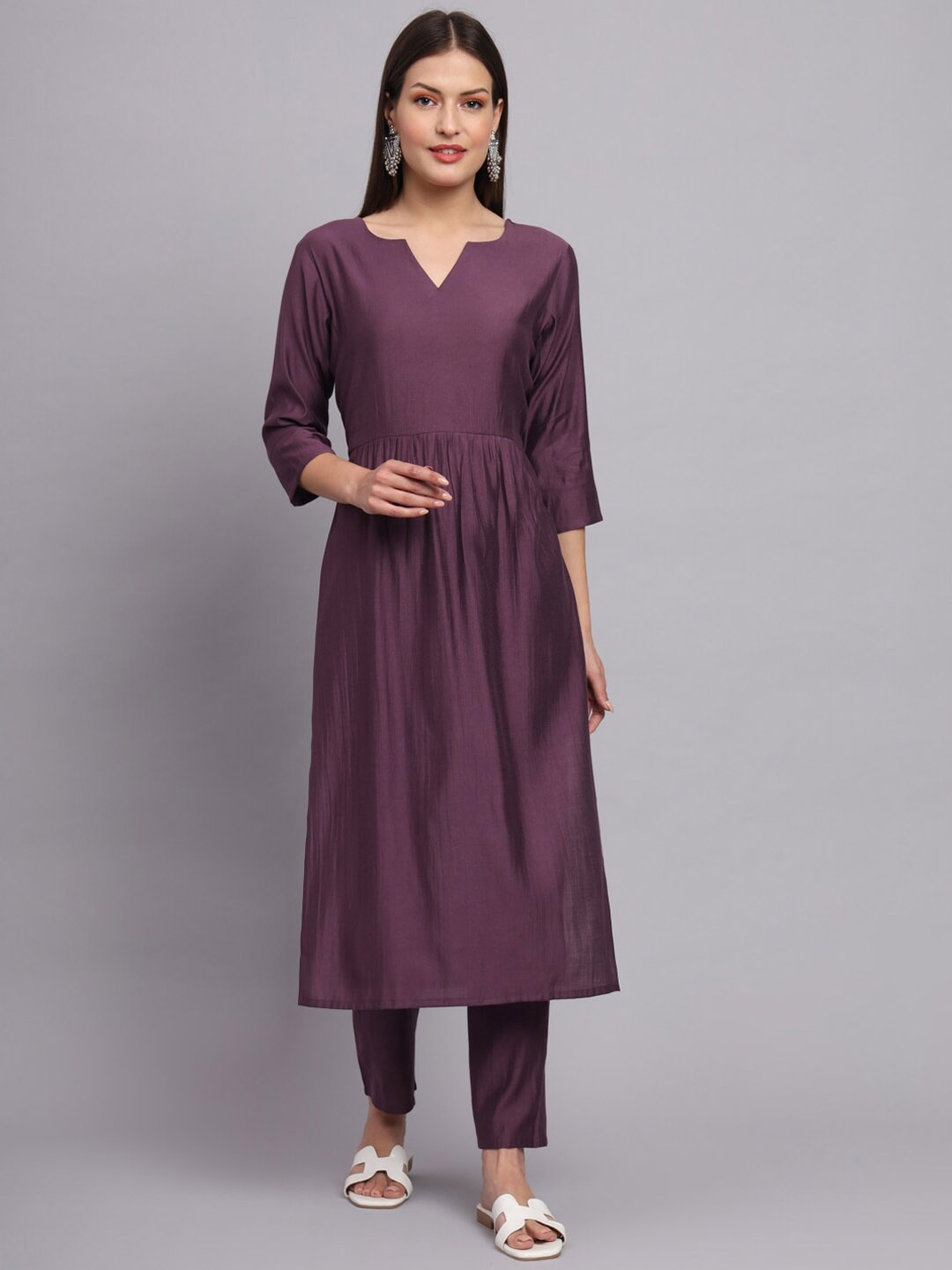 FABDYOR V-Neck Three-Quarter Sleeves Empire Kurta With Trouser, Purple
FABDYOR V-Neck Three-Quarter Sleeves Empire Kurta With Trouser, Purple