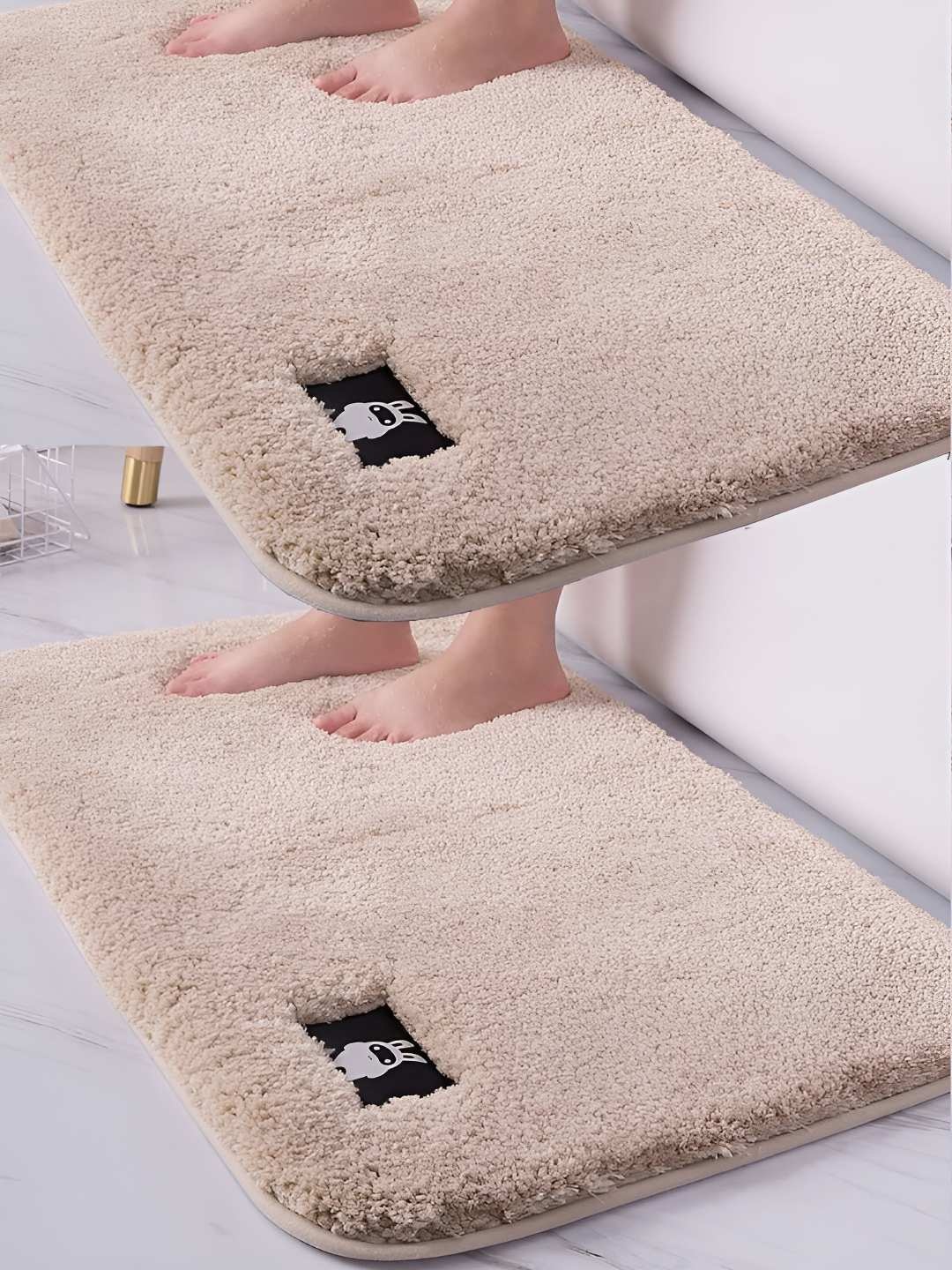 P-Plus International Cream Microfiber 110 GSM Ultra Soft Non Slip & Absorbent Bath Rug
P-Plus International Cream Microfiber 110 GSM Ultra Soft Non Slip & Absorbent Bath Rug