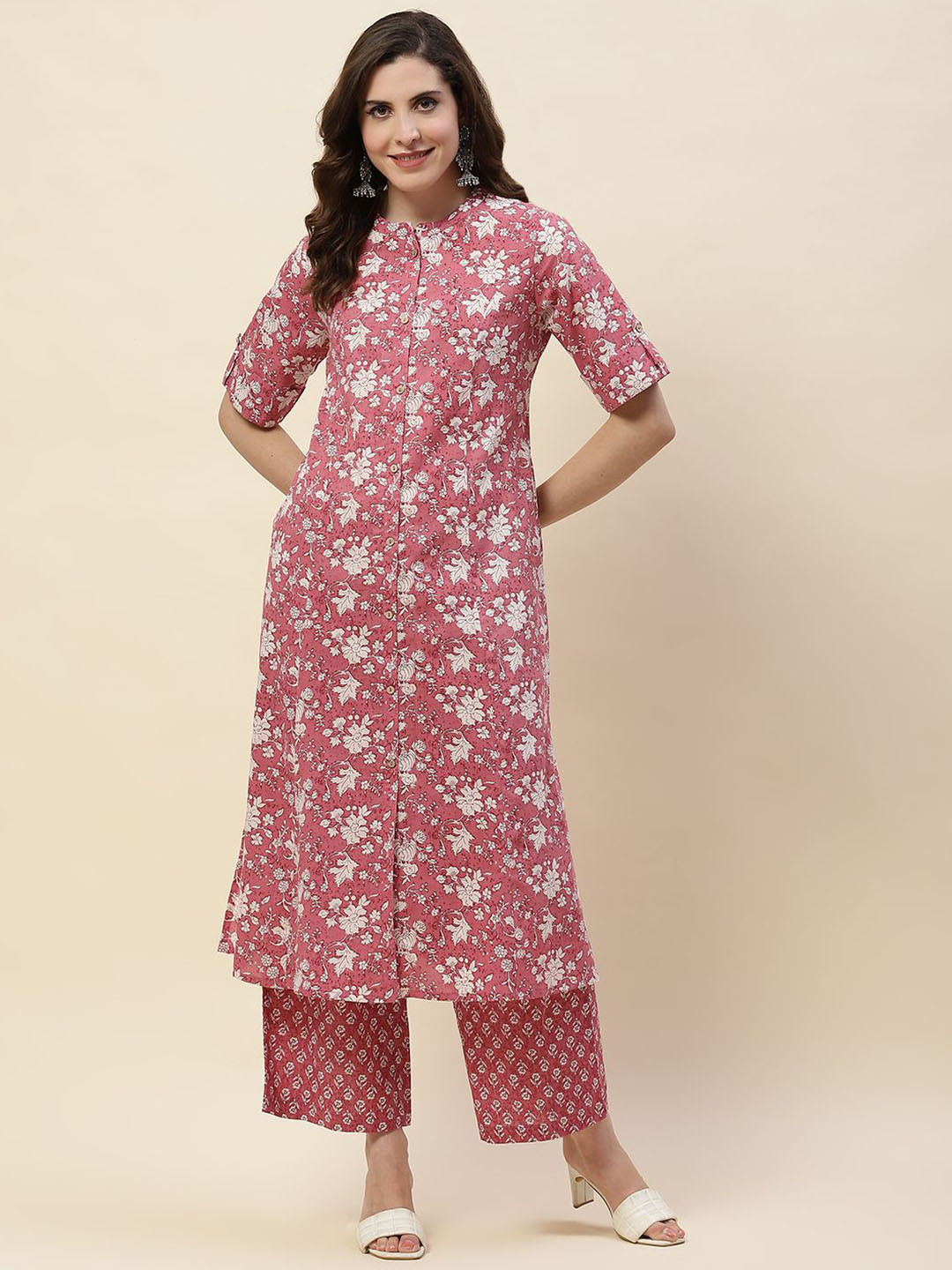 Meena Bazaar Floral Printed Mandarin Collar Roll-Up Sleeves A-Line Kurta with Palazzos, Pink
Meena Bazaar Floral Printed Mandarin Collar Roll-Up Sleeves A-Line Kurta with Palazzos, Pink