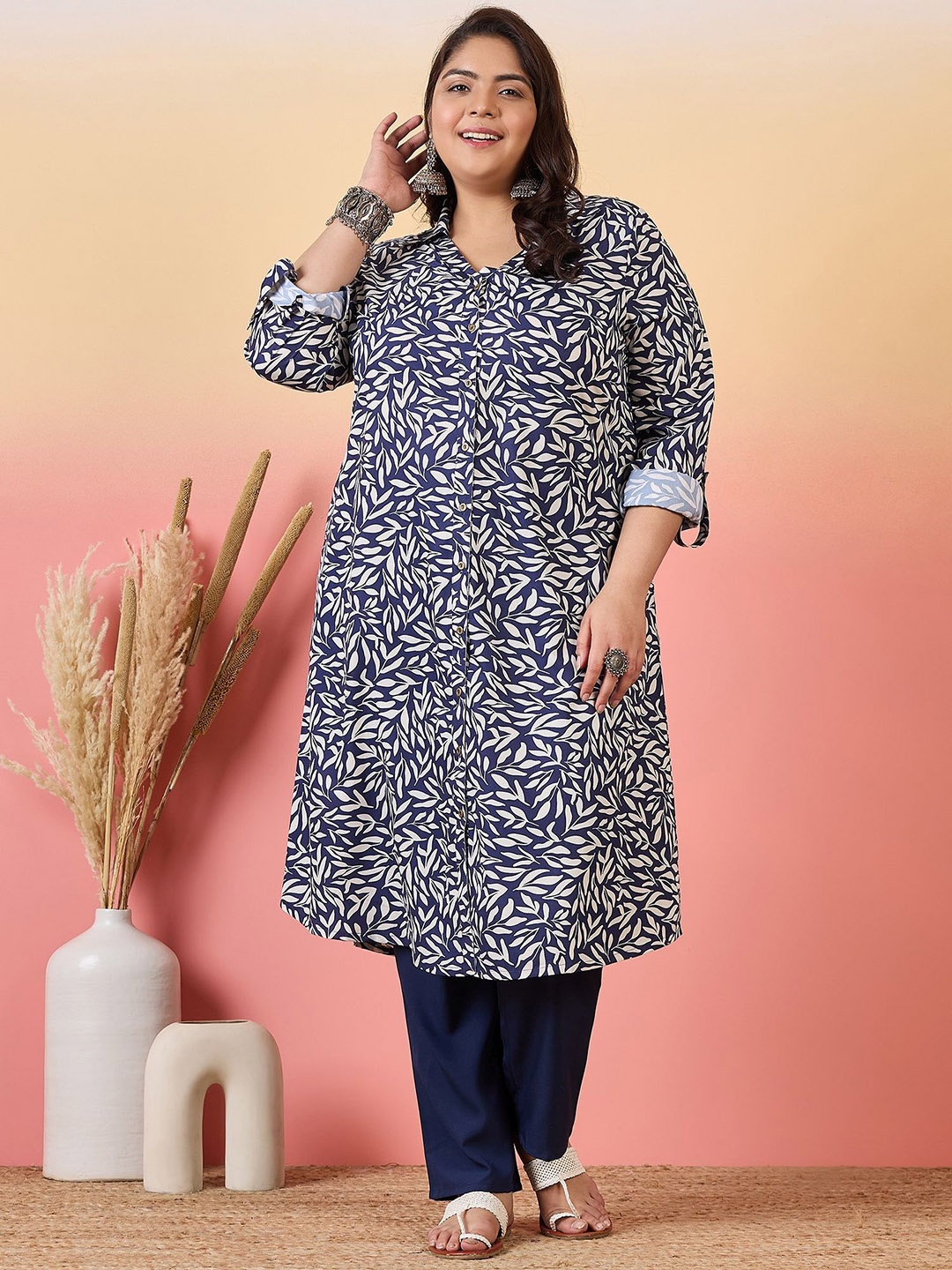 Sztori Plus Size Floral Printed Shirt Collar Roll-Up Sleeves Crepe Pathani Kurta, Blue
Sztori Plus Size Floral Printed Shirt Collar Roll-Up Sleeves Crepe Pathani Kurta, Blue