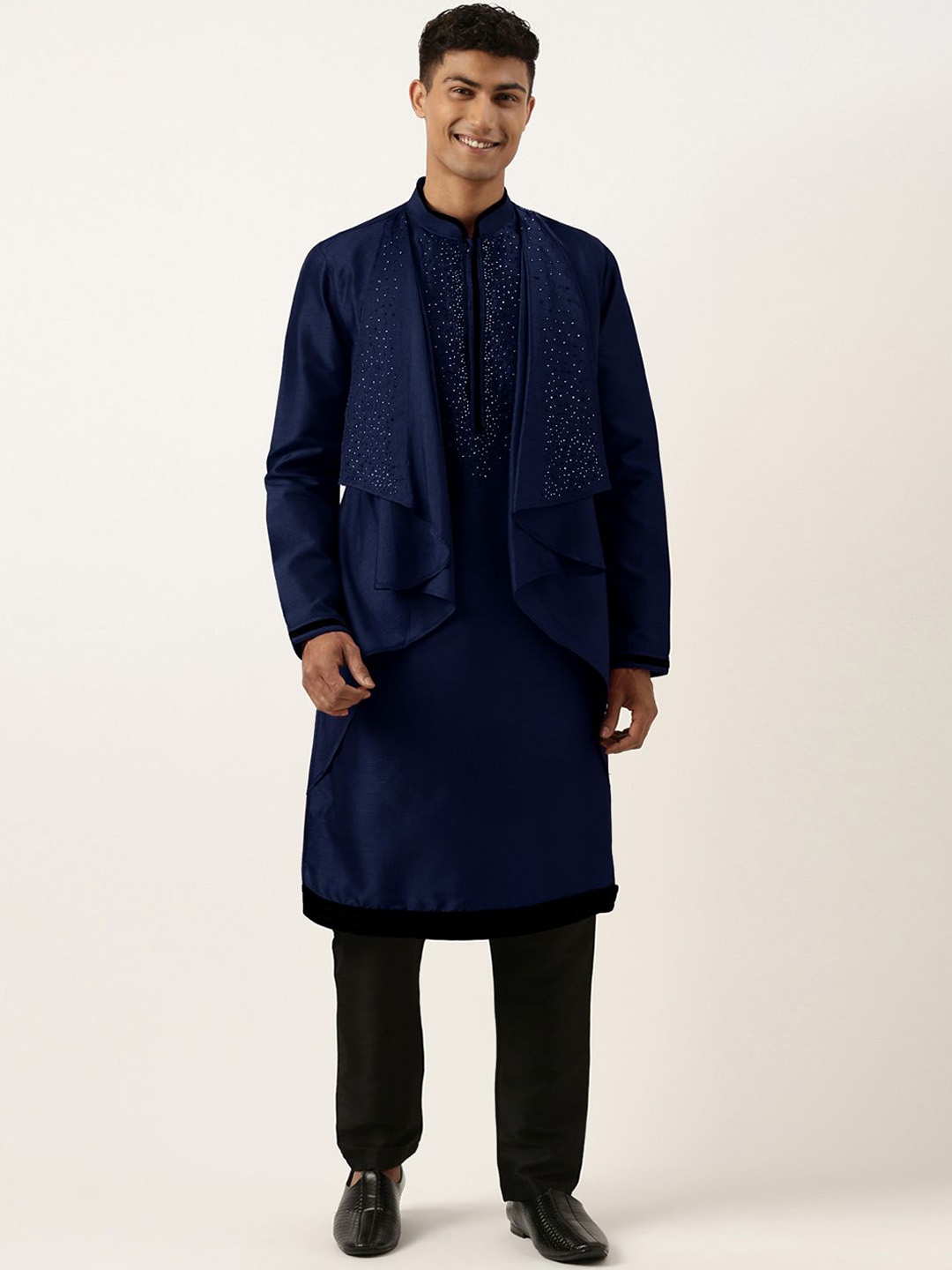 TheEthnic.Co Embellished Beads & Stones Layered Straight Kurta With Pyjamas, Navy blue
TheEthnic.Co Embellished Beads & Stones Layered Straight Kurta With Pyjamas, Navy blue