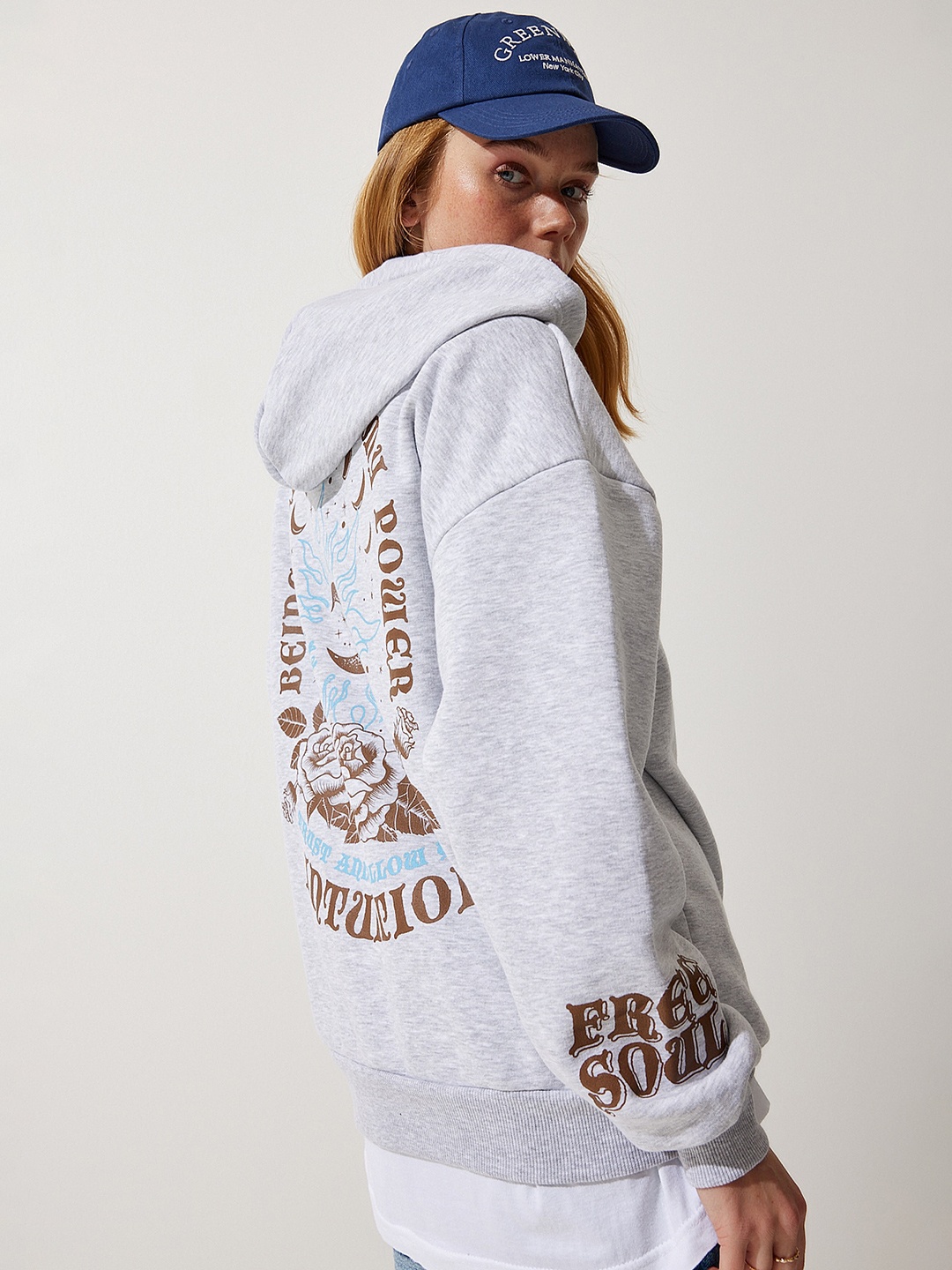 Happiness istanbul Hooded Neck Long Sleeves Typographic Printed Pullover Sweatshirt, Grey
Happiness istanbul Hooded Neck Long Sleeves Typographic Printed Pullover Sweatshirt, Grey