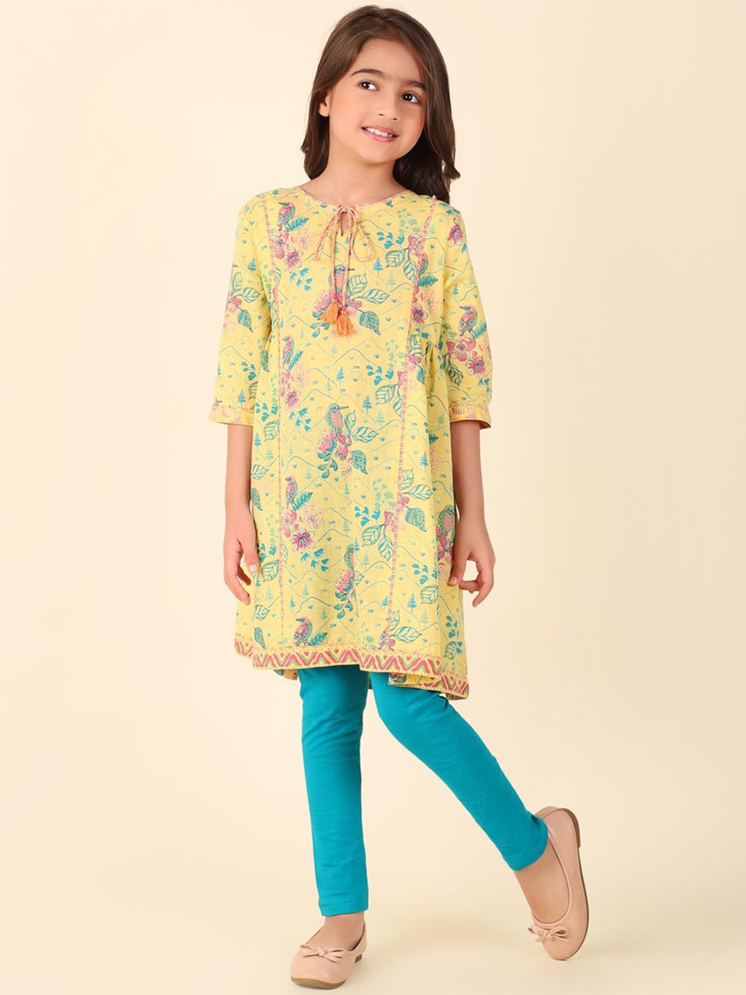 Fabindia Girls Floral Printed Tie-Up Neck Pure Cotton Straight Kurta With Churidar, Yellow
Fabindia Girls Floral Printed Tie-Up Neck Pure Cotton Straight Kurta With Churidar, Yellow