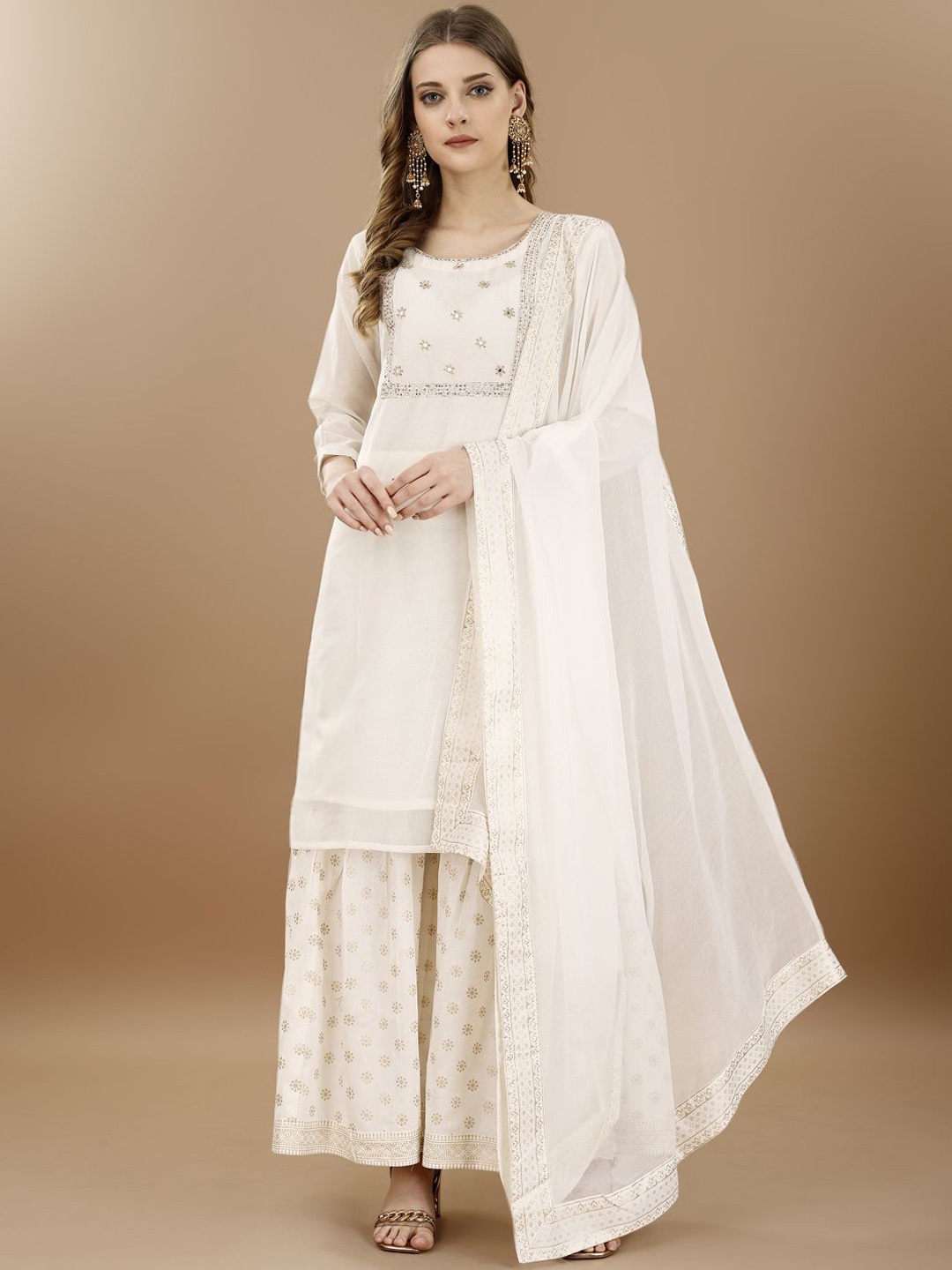 SAPTRANGI Floral Yoke Design Regular Thread Work Pure Silk Kurta with Sharara & Dupatta, White
SAPTRANGI Floral Yoke Design Regular Thread Work Pure Silk Kurta with Sharara & Dupatta, White