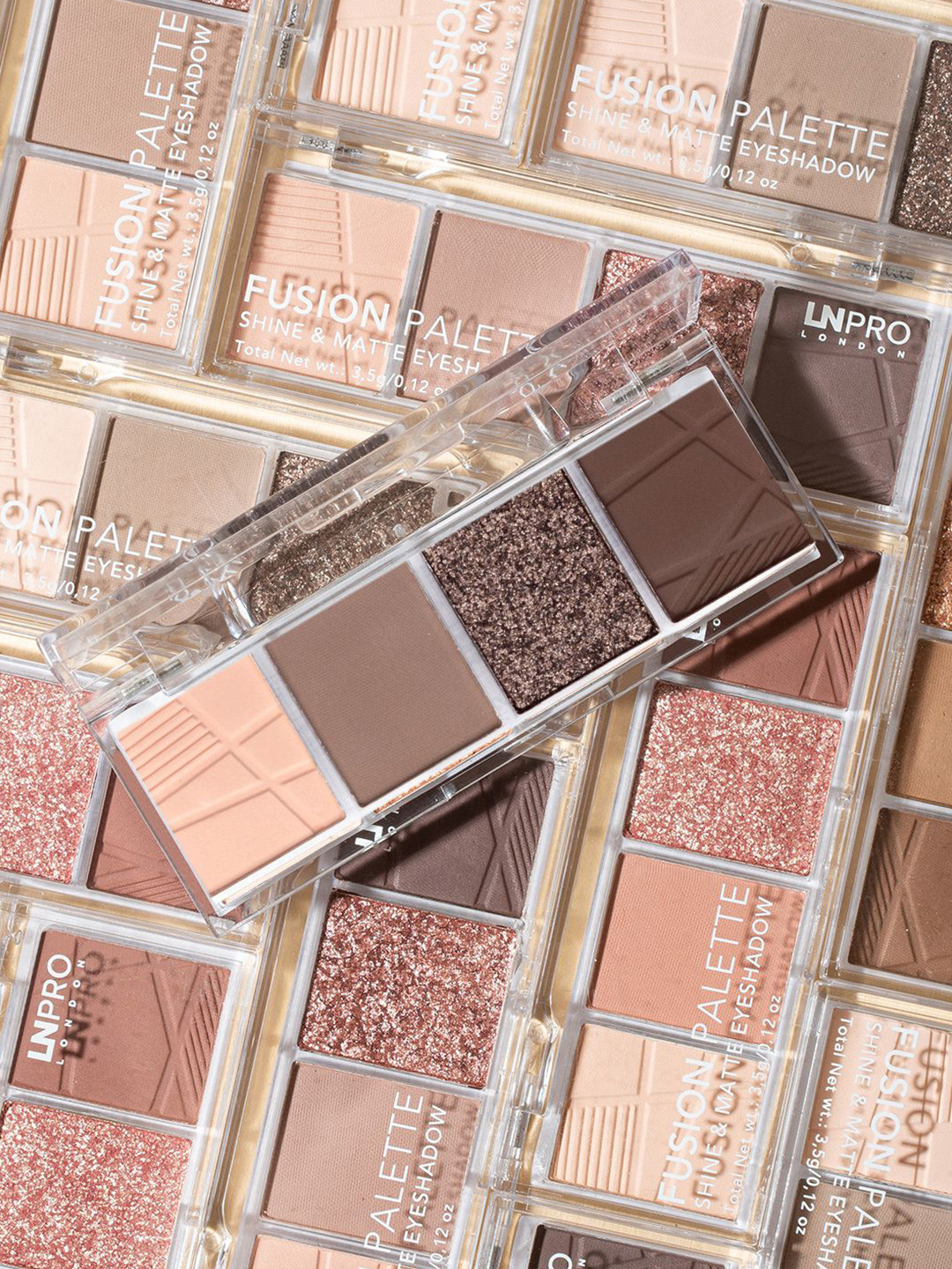 LN PRO London Fusion Shine & Matte Long Lasting Eyeshadow Palette - Taupe 104, Multi 
LN PRO London Fusion Shine & Matte Long Lasting Eyeshadow Palette - Taupe 104, Multi