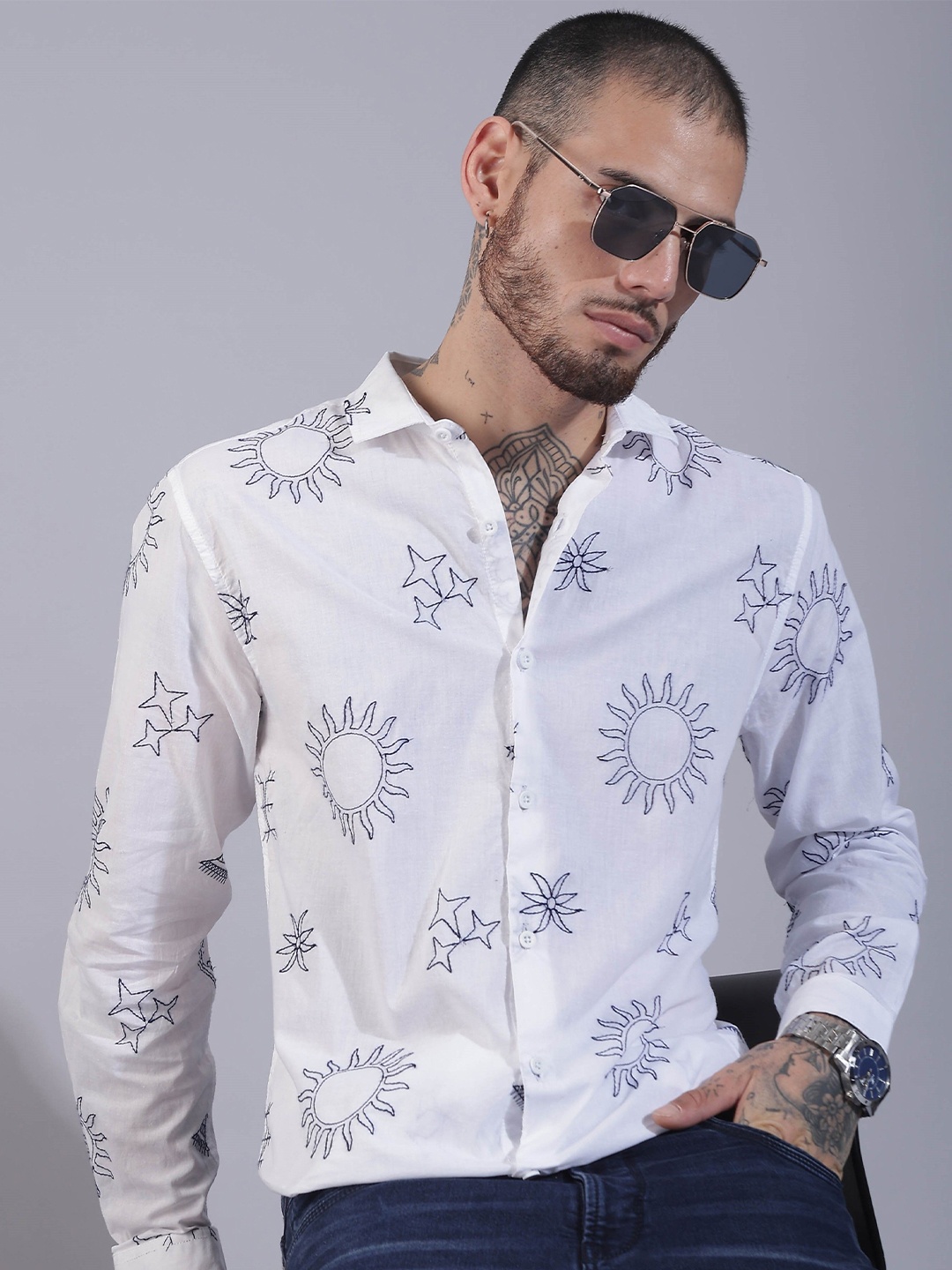 HERE&NOW Spread Collar Long Sleeves Slim Fit Floral Printed Cotton Casual Shirt, White
HERE&NOW Spread Collar Long Sleeves Slim Fit Floral Printed Cotton Casual Shirt, White