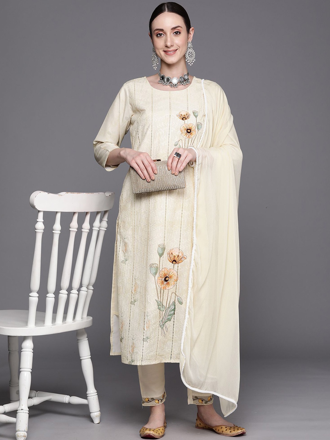 Indo Era Floral Embroidered Round Neck Three-Quarter Sleeves Pure Cotton Kurta Set, Yellow
Indo Era Floral Embroidered Round Neck Three-Quarter Sleeves Pure Cotton Kurta Set, Yellow