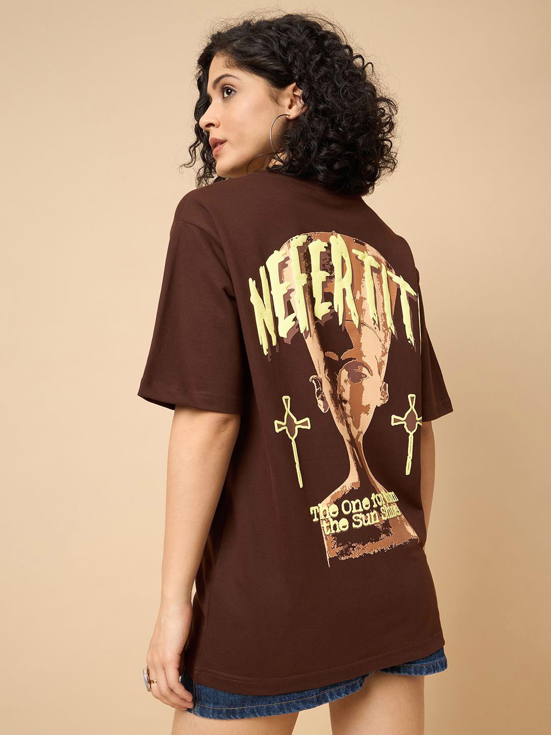 COLOR CAPITAL Typography Printed Drop Shoulder Sleeves Cotton Oversized T-shirt, Brown
COLOR CAPITAL Typography Printed Drop Shoulder Sleeves Cotton Oversized T-shirt, Brown