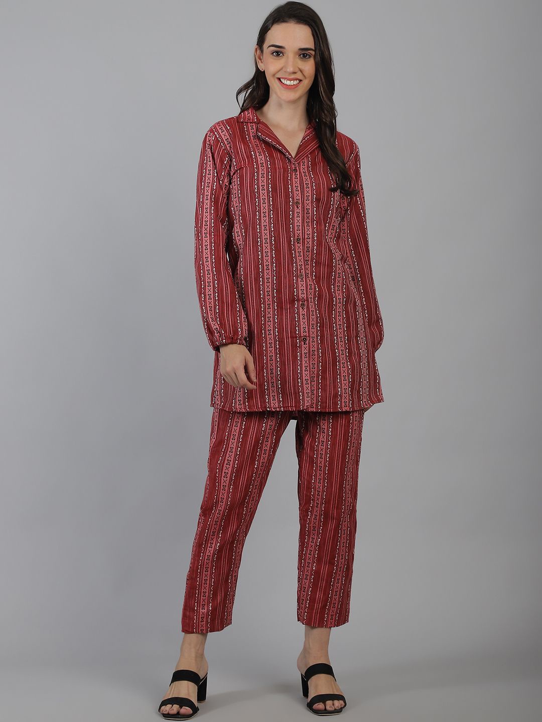 Enchanted Drapes Ethnic Motifs Printed Lapel Collar Pure Cotton Shirt With Trousers, Maroon
Enchanted Drapes Ethnic Motifs Printed Lapel Collar Pure Cotton Shirt With Trousers, Maroon