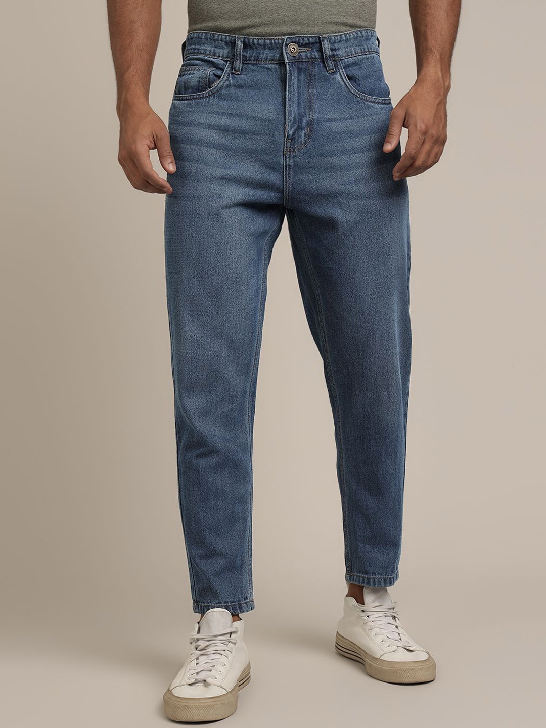 The Roadster Lifestyle Co. Men Mid Rise Clean Look Wide Leg Fit Pure Cotton Jeans, Blue
The Roadster Lifestyle Co. Men Mid Rise Clean Look Wide Leg Fit Pure Cotton Jeans, Blue