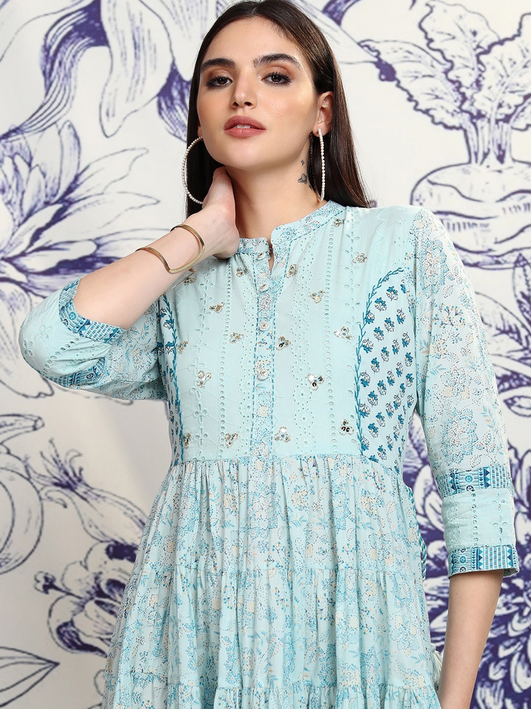 Vishudh Blue Floral Printed Mandarin Collar Cotton Tiered Fit & Flare Midi Ethnic Dress
Vishudh Blue Floral Printed Mandarin Collar Cotton Tiered Fit & Flare Midi Ethnic Dress
