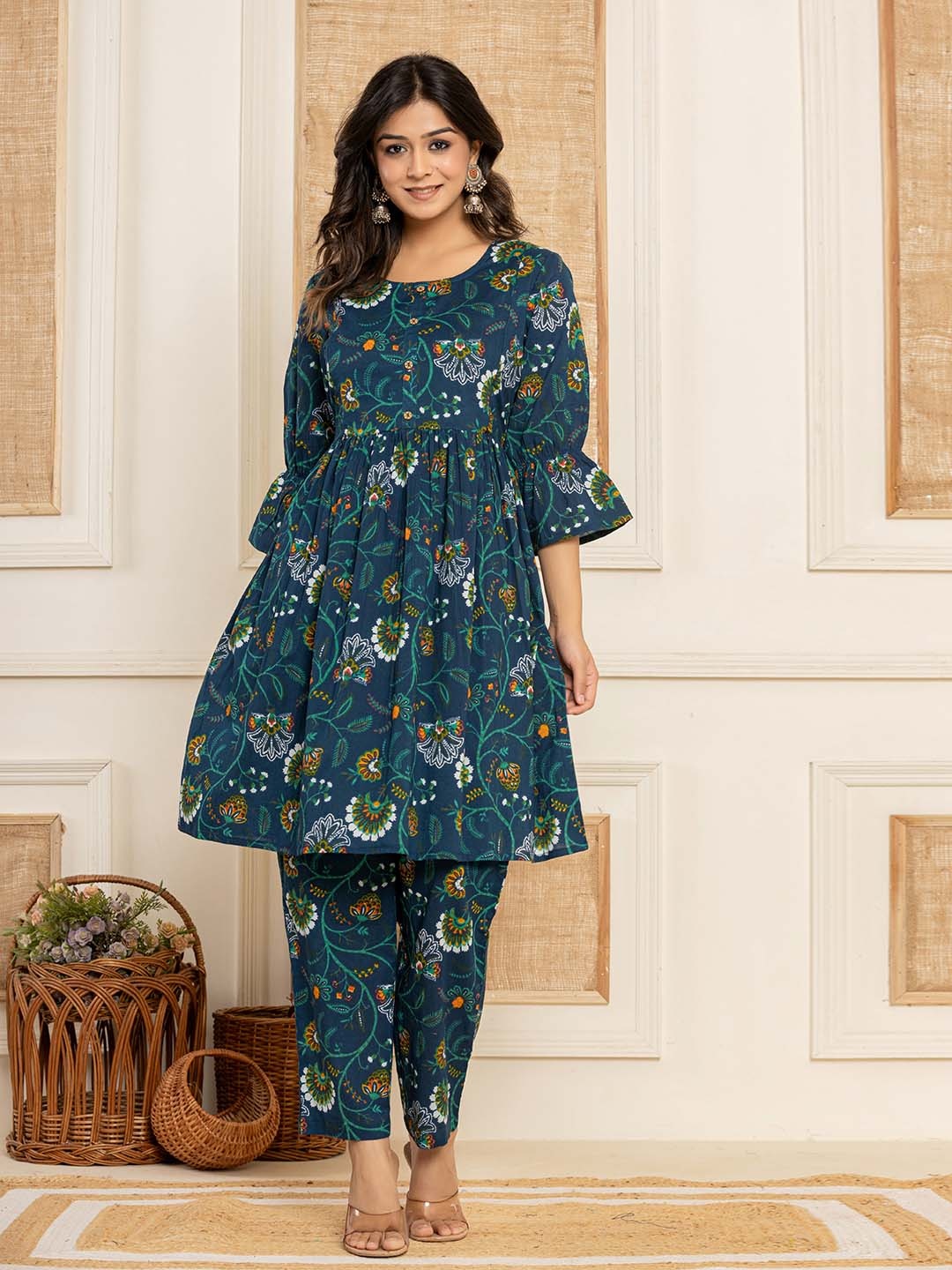 Yufta Blue & Green Floral Printed Bell Sleeves Pure Cotton Anarkali Kurta & Trousers
Yufta Blue & Green Floral Printed Bell Sleeves Pure Cotton Anarkali Kurta & Trousers
