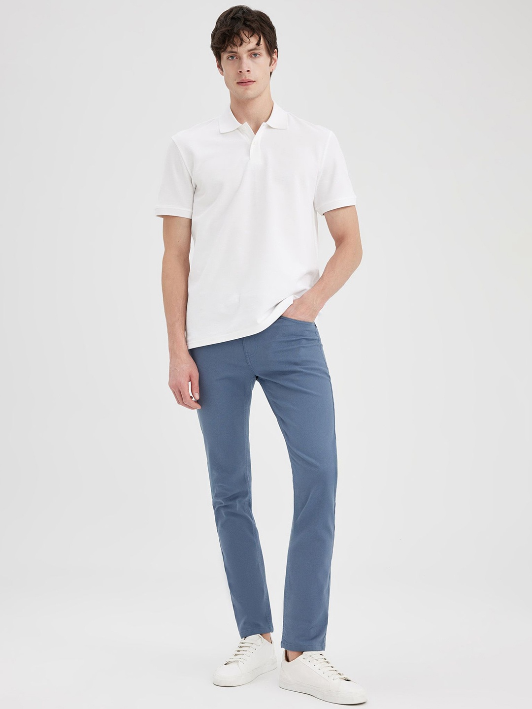 DeFacto Men Trousers, Na