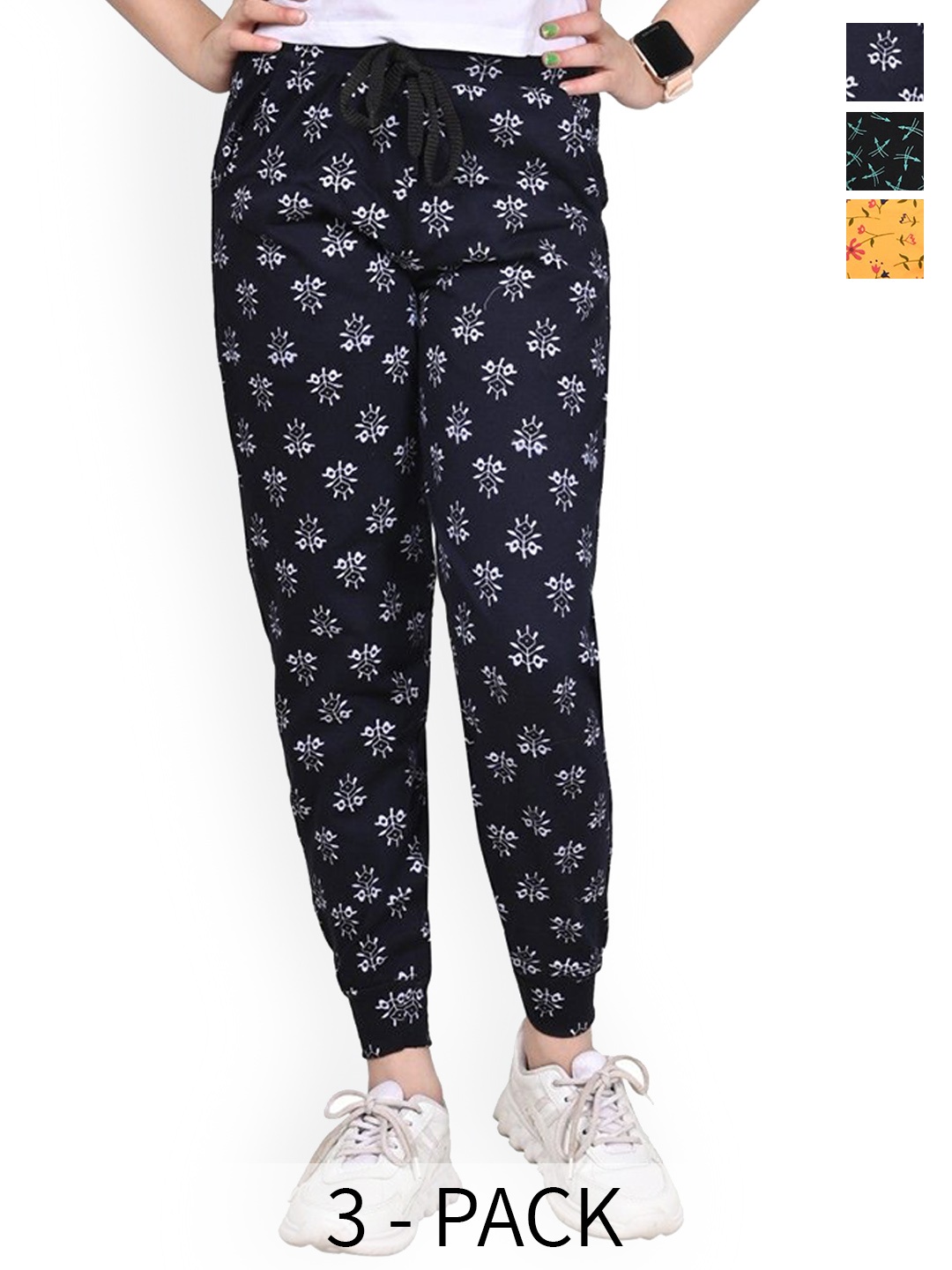 BAESD Girls Pack Of 3 Floral Printed Regular Fit Pure Cotton Joggers Track Pants, Black
BAESD Girls Pack Of 3 Floral Printed Regular Fit Pure Cotton Joggers Track Pants, Black