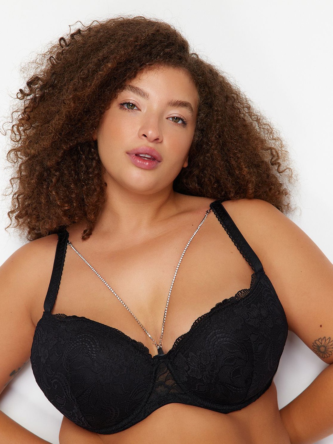 Trendyol Floral Lace Full Coverage Underwired Lightly Padded Bra With All Day Comfort, Black
Trendyol Floral Lace Full Coverage Underwired Lightly Padded Bra With All Day Comfort, Black