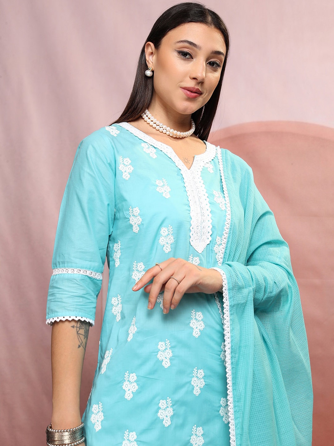 Vishudh Ethnic Motifs Embroidered Thread Work Pure Cotton Kurta with Trousers & Dupatta, Blue
Vishudh Ethnic Motifs Embroidered Thread Work Pure Cotton Kurta with Trousers & Dupatta, Blue