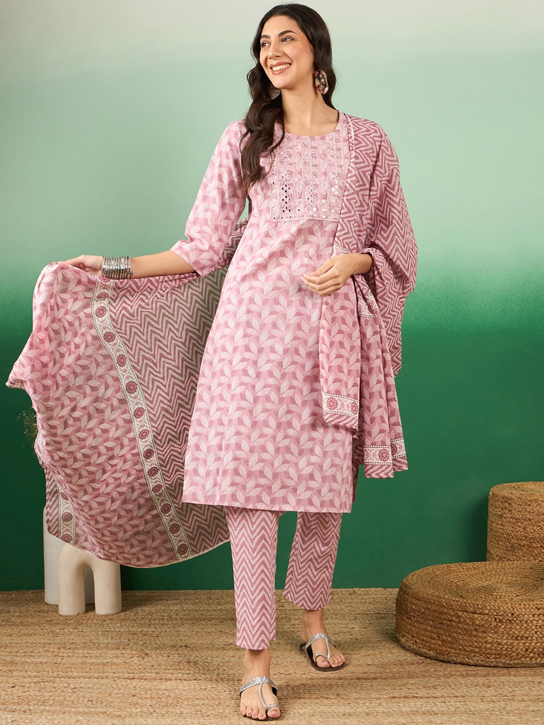 Vastramyaa Floral Printed Regular Mirror Work Pure Cotton Kurta with Trousers & Dupatta, Lavender
Vastramyaa Floral Printed Regular Mirror Work Pure Cotton Kurta with Trousers & Dupatta, Lavender