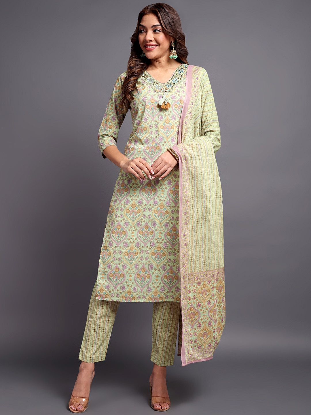 AnjuShree Choice Floral Embroidered Pure Cotton Kurta with Trousers & Dupatta, Green
AnjuShree Choice Floral Embroidered Pure Cotton Kurta with Trousers & Dupatta, Green