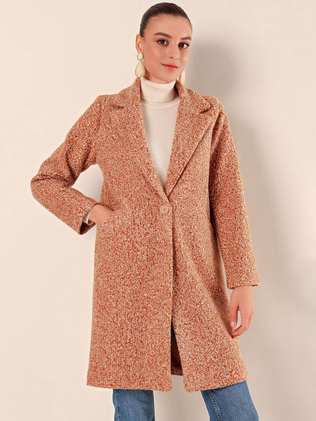 BIGDART Self Design Notched Lapel Long Sleeves Single Breasted Longline Overcoat, Beige
BIGDART Self Design Notched Lapel Long Sleeves Single Breasted Longline Overcoat, Beige