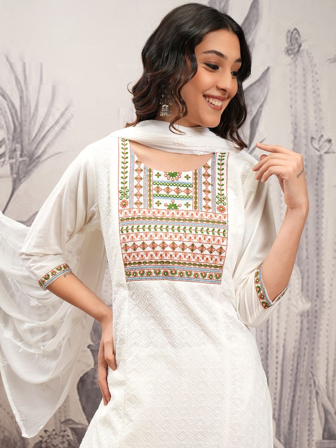 Vishudh White Ethnic Motifs Yoke Design Pure Cotton Straight Kurta With Trousers & Dupatta
Vishudh White Ethnic Motifs Yoke Design Pure Cotton Straight Kurta With Trousers & Dupatta