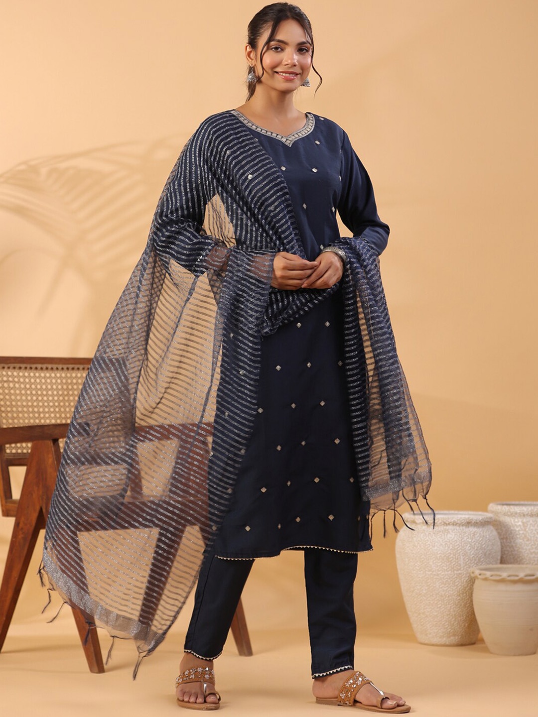 KALINI Floral Embroidered Regular Sequinned Kurta with Trousers & With Dupatta, Blue
KALINI Floral Embroidered Regular Sequinned Kurta with Trousers & With Dupatta, Blue