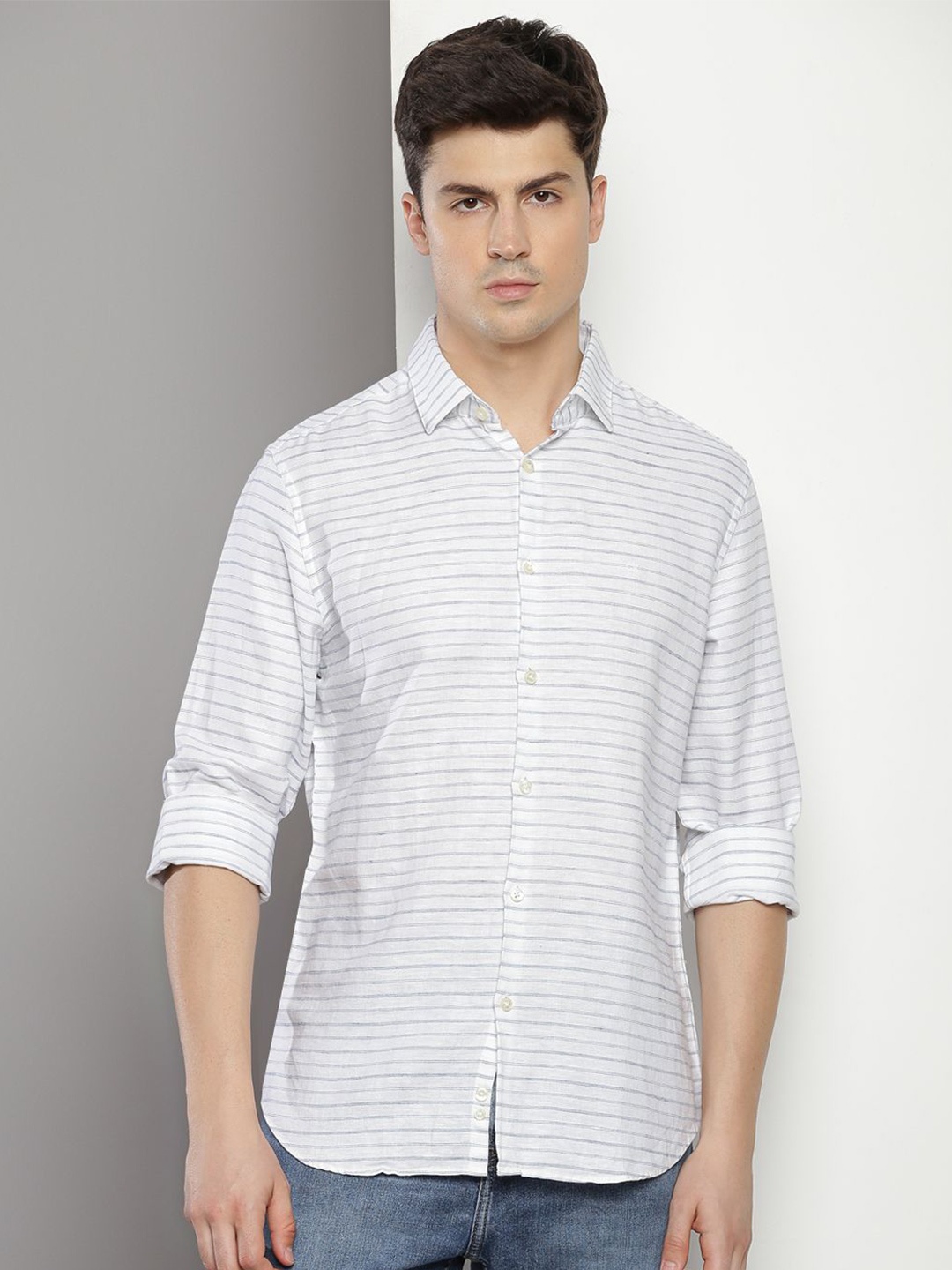 Calvin Klein Jeans Horizontal Striped Spread Collar Long Sleeves Cotton Casual Shirt, White
Calvin Klein Jeans Horizontal Striped Spread Collar Long Sleeves Cotton Casual Shirt, White