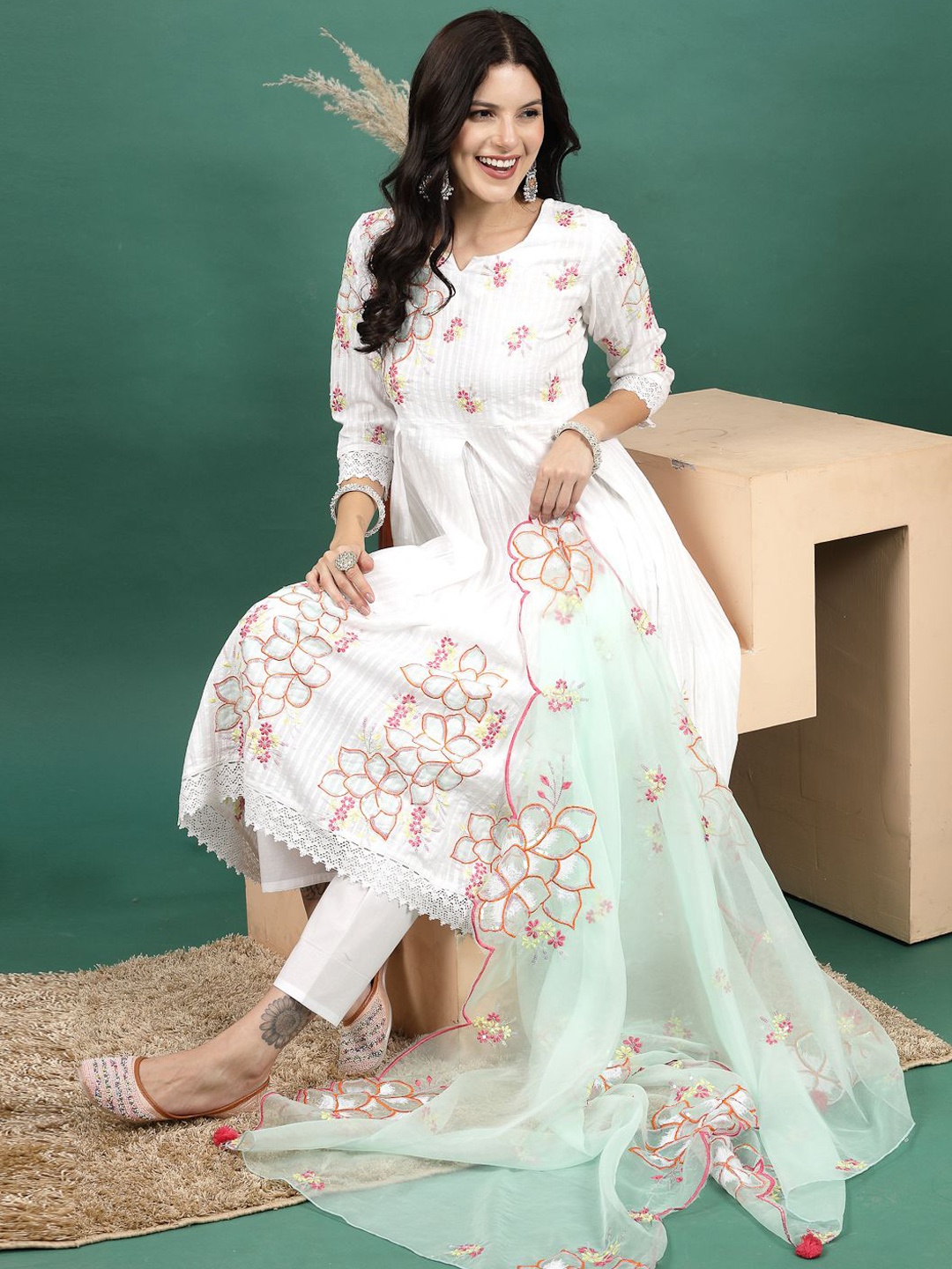 Sangria Embroidered Notch Neck Ethnic Motifs Pure Cotton Kurta With Trouser & Dupatta Set, White
Sangria Embroidered Notch Neck Ethnic Motifs Pure Cotton Kurta With Trouser & Dupatta Set, White