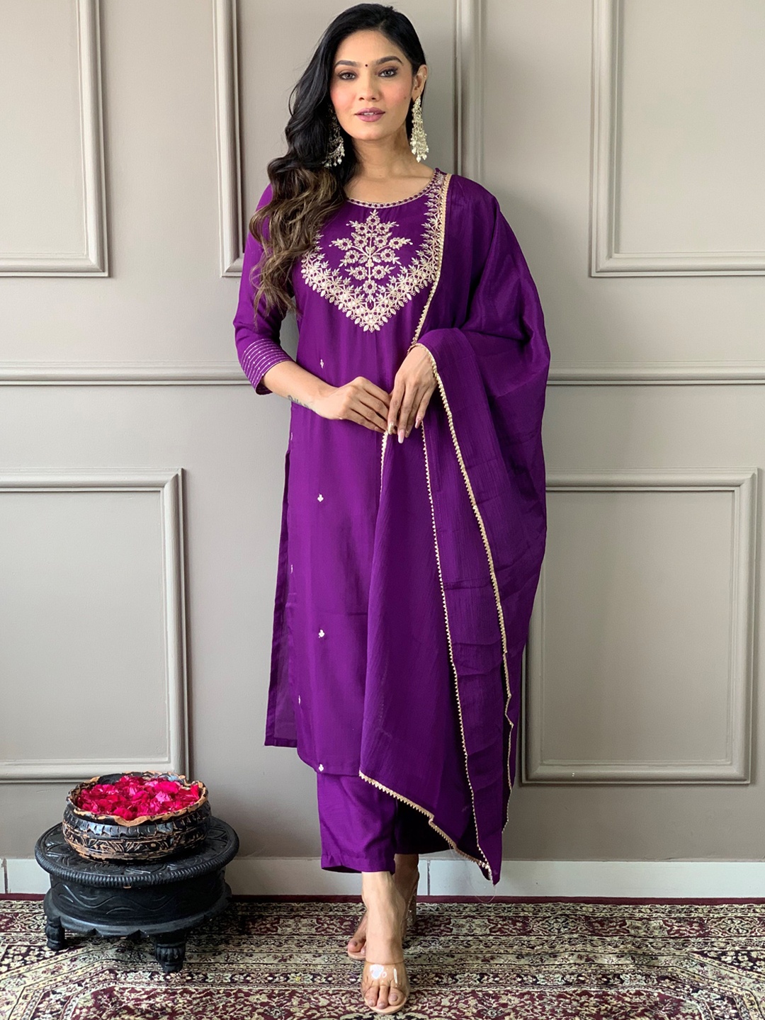 J.KANJI Round Neck Floral Embroidered Thread Work Kurta with Trouser & Dupatta, Purple
J.KANJI Round Neck Floral Embroidered Thread Work Kurta with Trouser & Dupatta, Purple