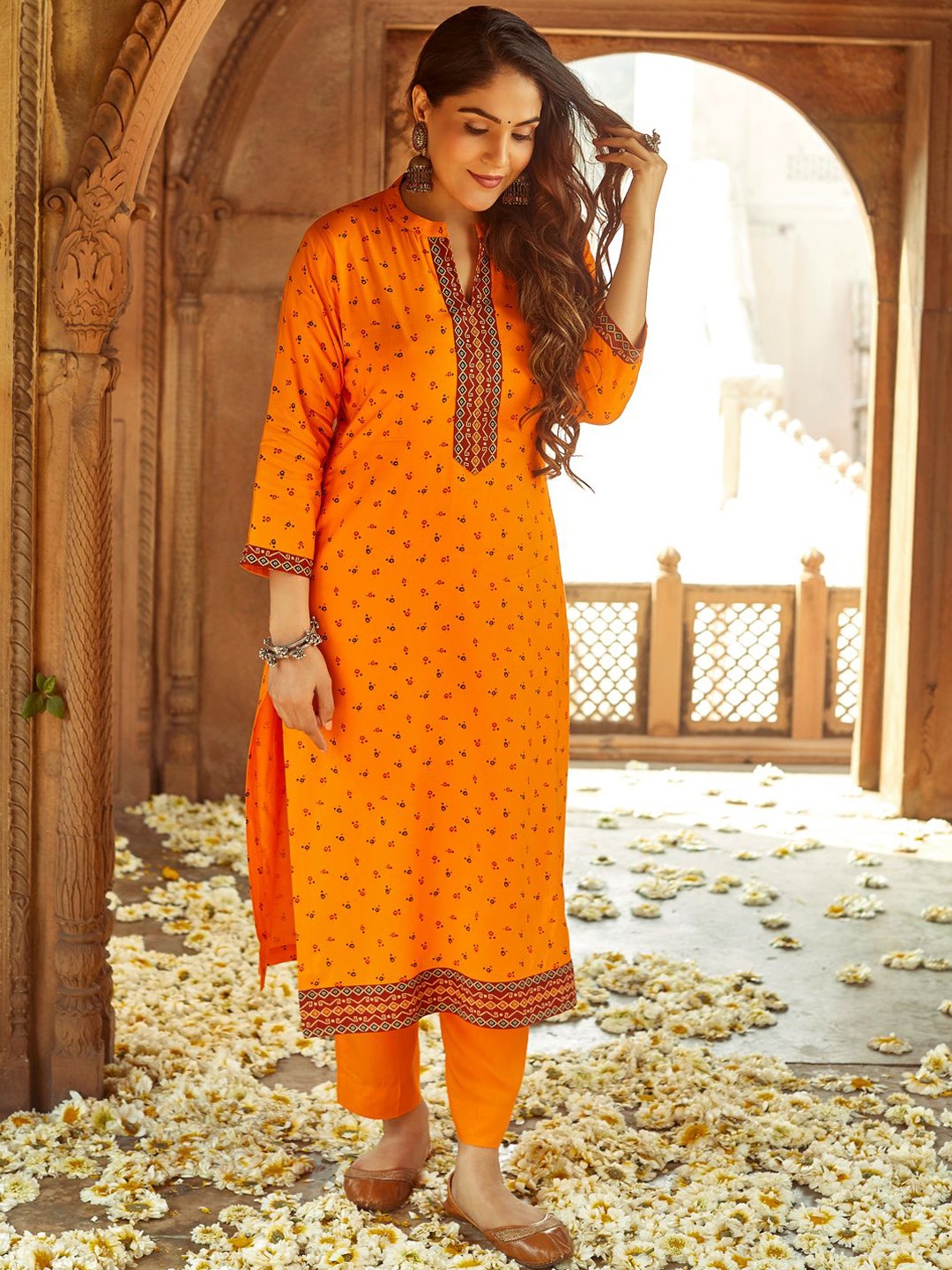 WOMEN PLUS Women Ethnic Motifs Embroidered Flared Sleeves Mirror Work Kurta, Yellow
WOMEN PLUS Women Ethnic Motifs Embroidered Flared Sleeves Mirror Work Kurta, Yellow