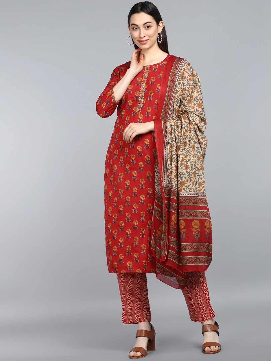 KALINI Floral Printed Regular Gotta Patti Pure Cotton Kurta With Trousers & Dupatta, Maroon
KALINI Floral Printed Regular Gotta Patti Pure Cotton Kurta With Trousers & Dupatta, Maroon