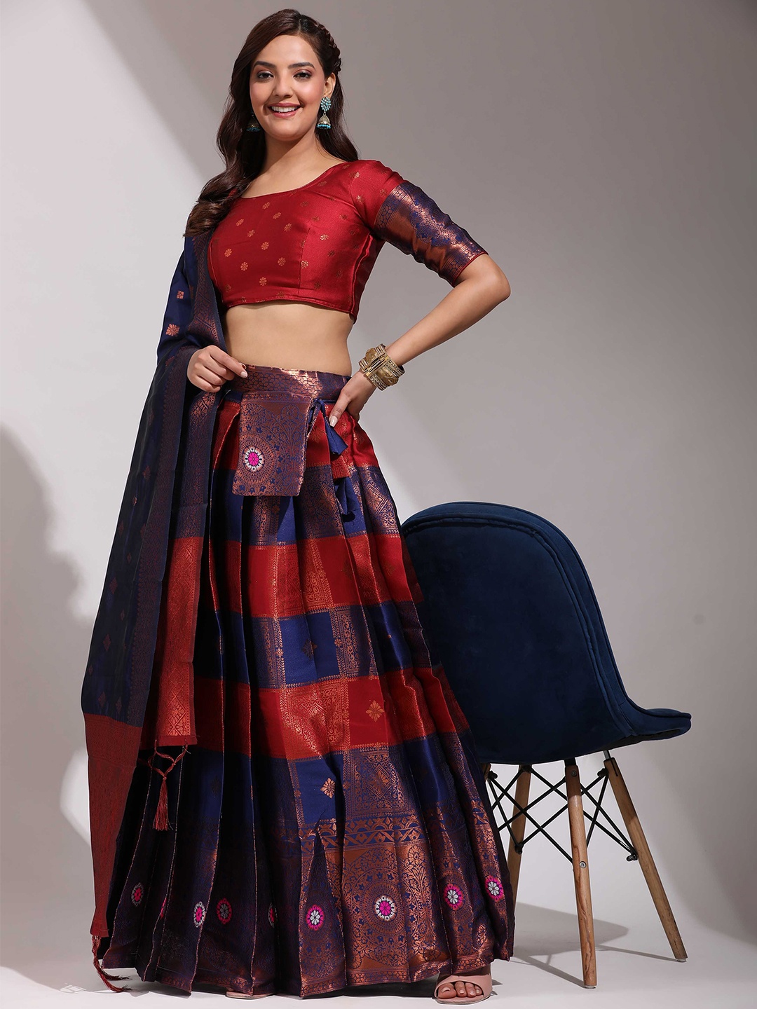 Fabcartz Woven Design Zari Semi-Stitched Lehenga & Unstitched Blouse With Dupatta, Navy blue
Fabcartz Woven Design Zari Semi-Stitched Lehenga & Unstitched Blouse With Dupatta, Navy blue