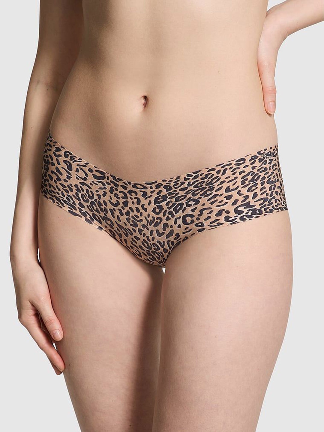 Victoria's Secret PINK Abstract Printed No-Show Hiphugger Low Rise Thongs Briefs, Brown
Victoria's Secret PINK Abstract Printed No-Show Hiphugger Low Rise Thongs Briefs, Brown