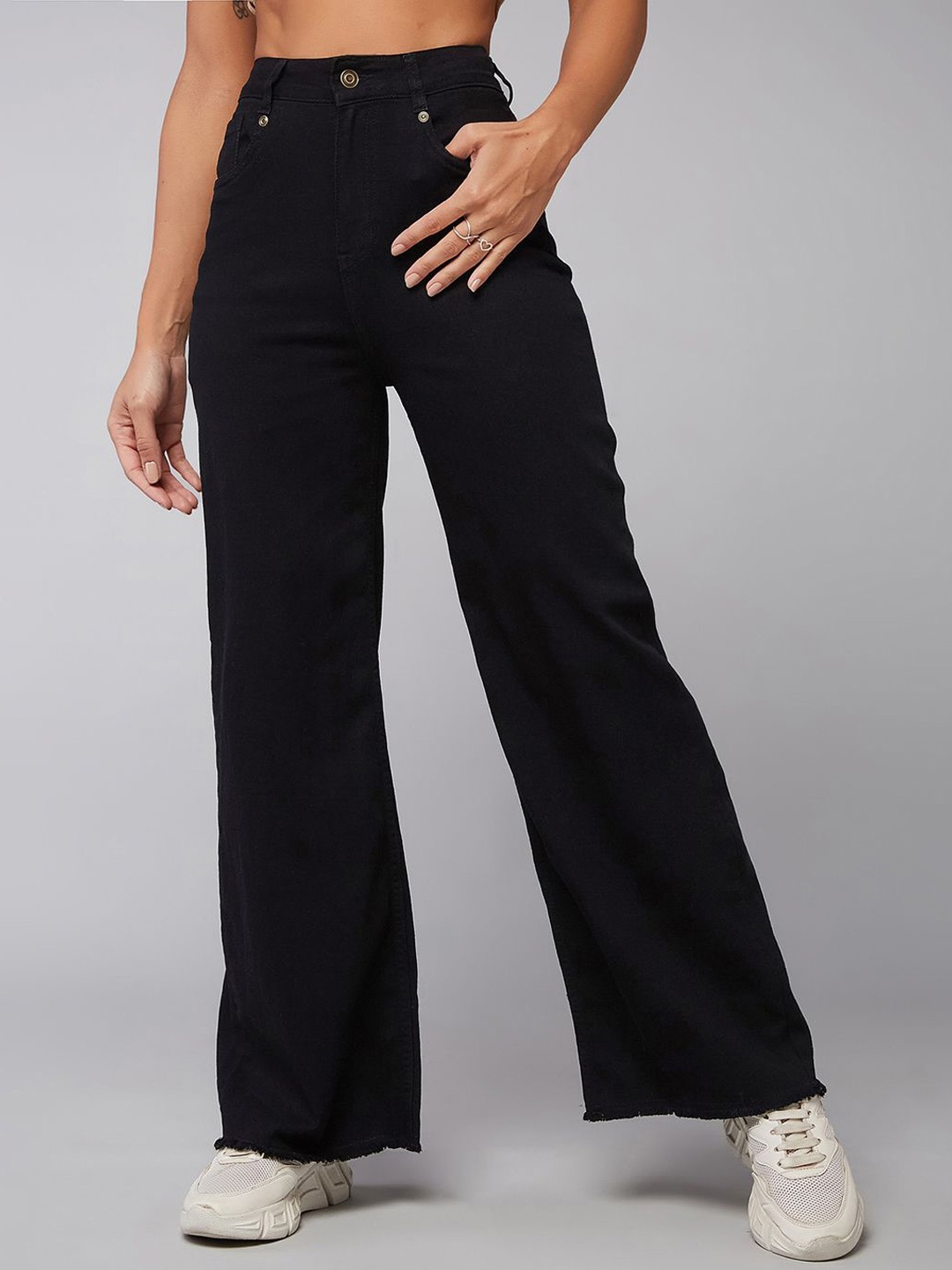 DOLCE CRUDO Women High Rise Regular-Length Stretchable Wide Leg Denim Jeans, Black
DOLCE CRUDO Women High Rise Regular-Length Stretchable Wide Leg Denim Jeans, Black
