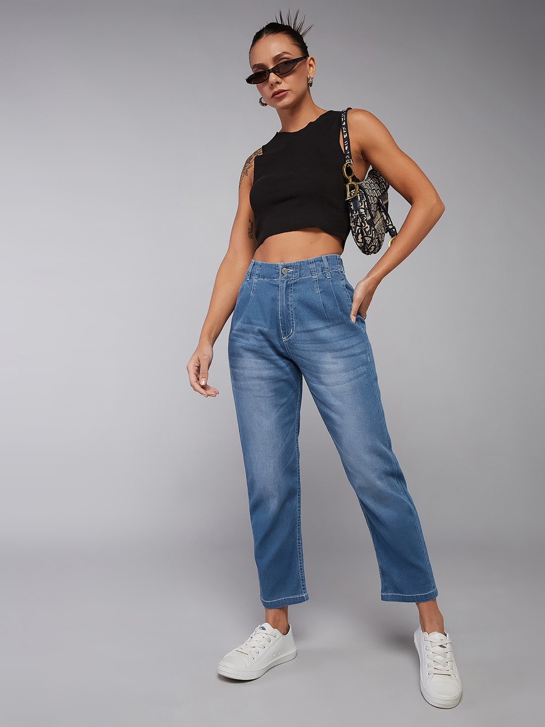 DOLCE CRUDO Women Straight High Rise Clean Look Regular Stretchable Denim Jeans, Blue
DOLCE CRUDO Women Straight High Rise Clean Look Regular Stretchable Denim Jeans, Blue