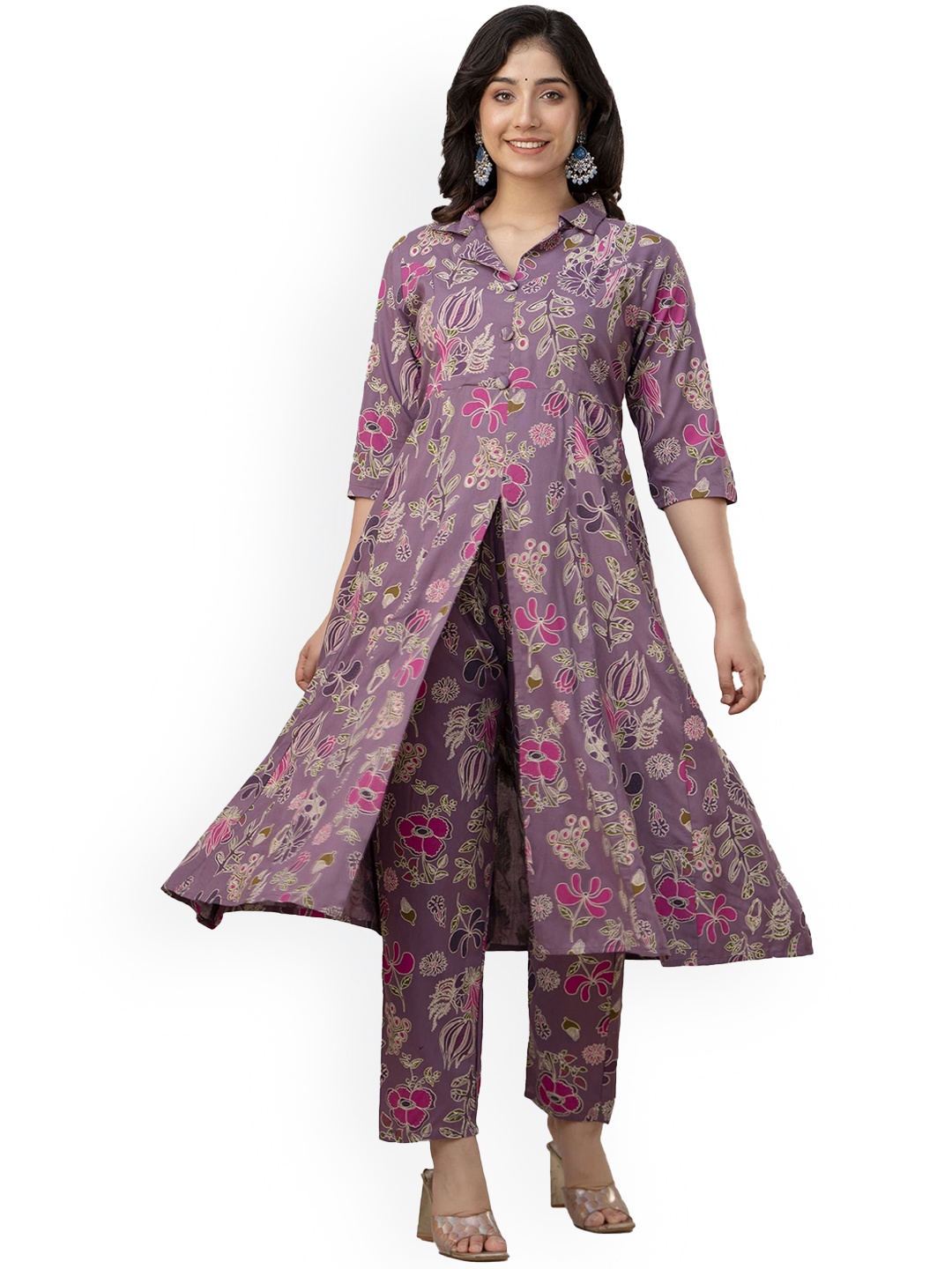 Charnest Floral Printed Lapelled Collar Front Slits Anarkali Kurta With Trousers, Pink
Charnest Floral Printed Lapelled Collar Front Slits Anarkali Kurta With Trousers, Pink