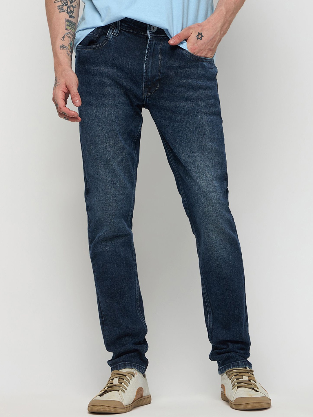 DAGERRFLY Men Slim Fit Light Fade Mid-Rise Clean Look Cotton Denim Stretchable Jeans, Navy blue
DAGERRFLY Men Slim Fit Light Fade Mid-Rise Clean Look Cotton Denim Stretchable Jeans, Navy blue